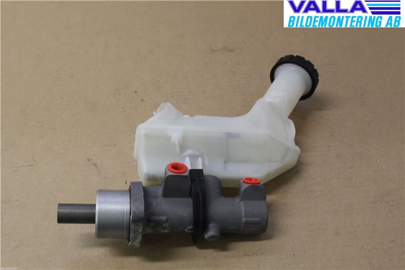 Renault CLIO III  09-12 Brems Hovedsylinder