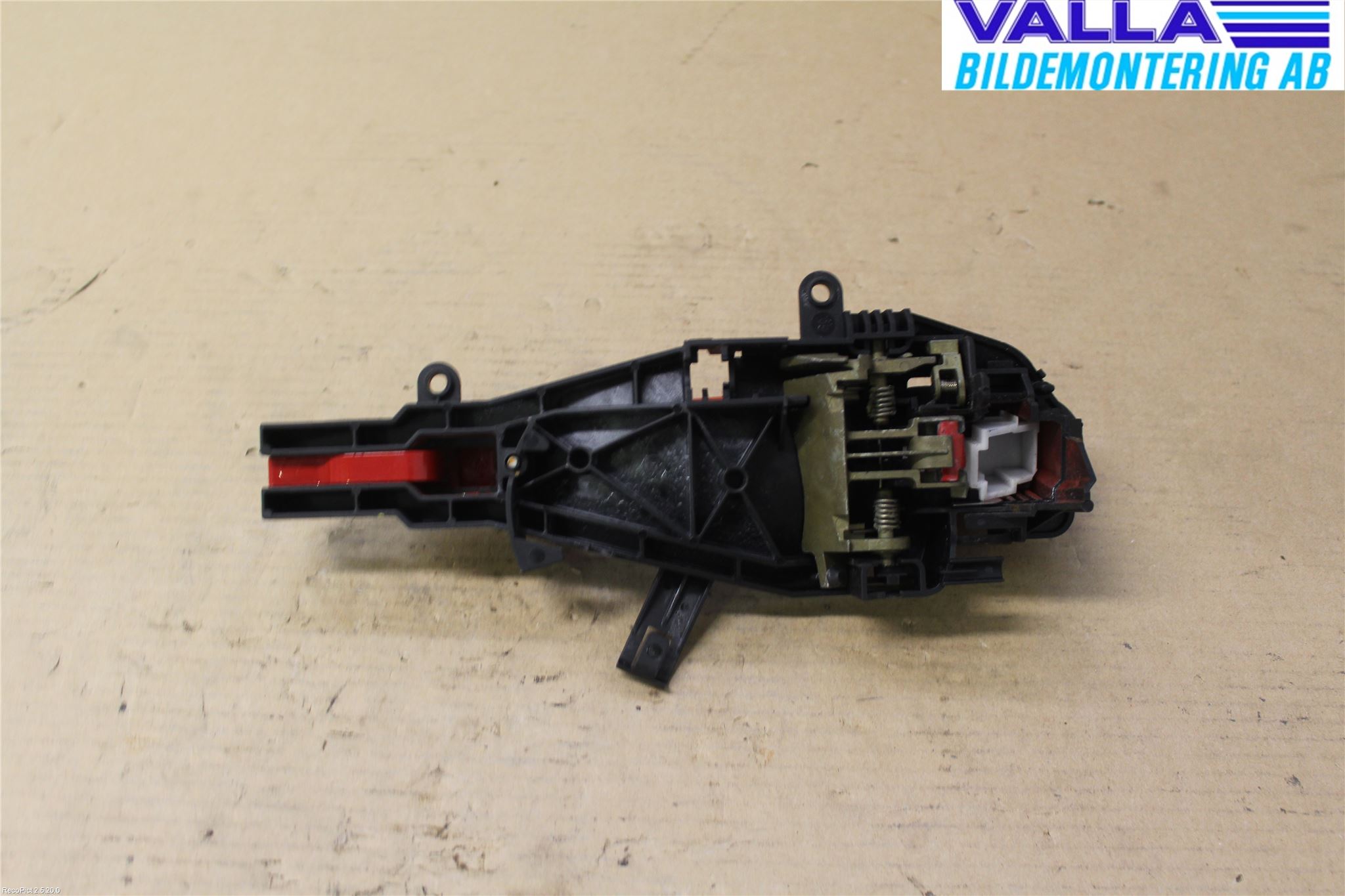 BMW 3 E90/91 SED/TOU 05-12 Dørhandtak Ytre Venstre
