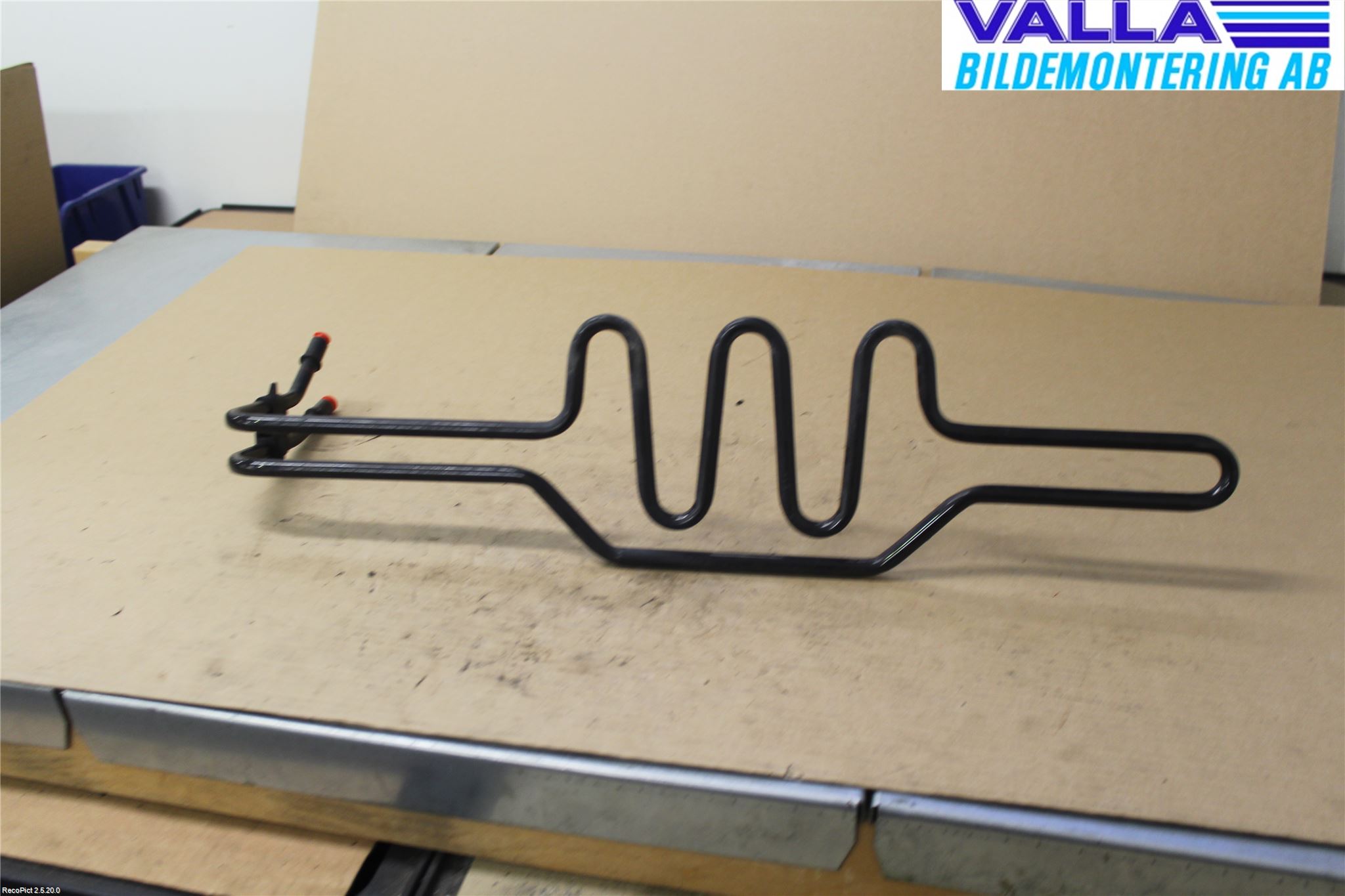 BMW 3 E90/91 SED/TOU 05-12 Radiator Servoolje Kjøler