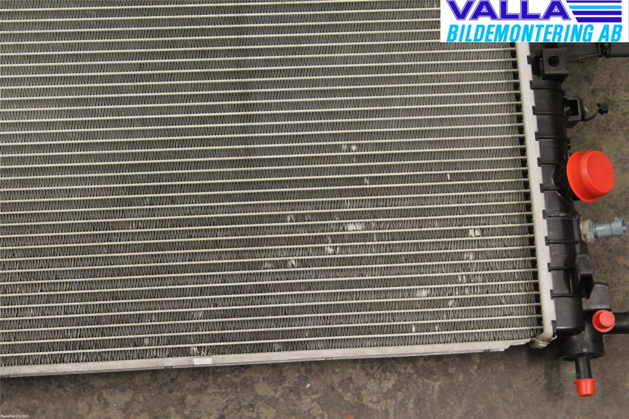 Opel ASTRA H 04-12 Radiator Manuell
