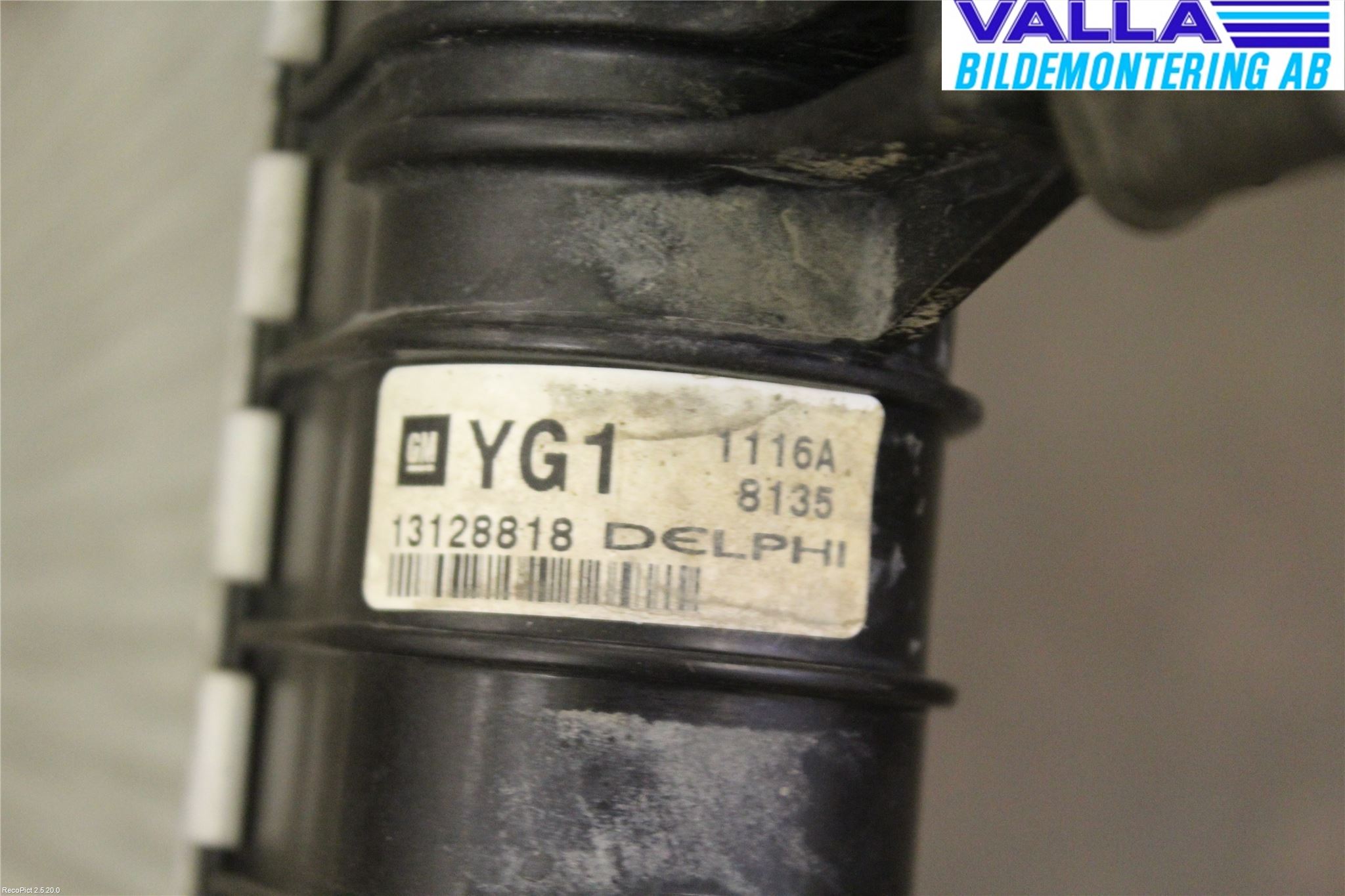 Opel ASTRA H 04-12 Radiator Manuell