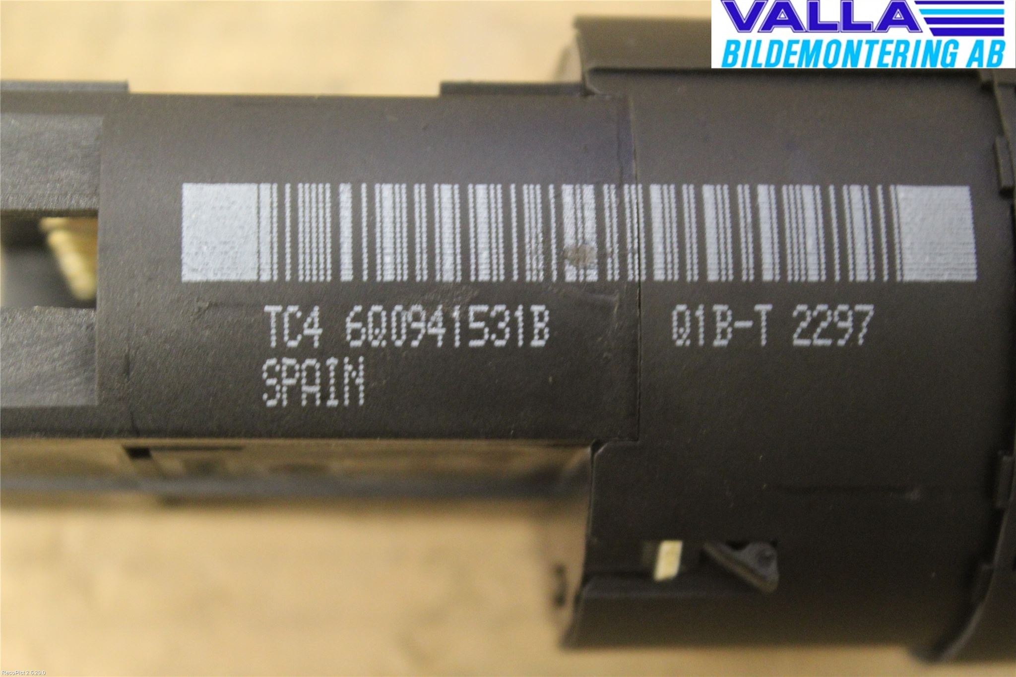 Volkswagen VW TRANSP/CARAVELLE (T5) 04-15 Bryter Hovedlys