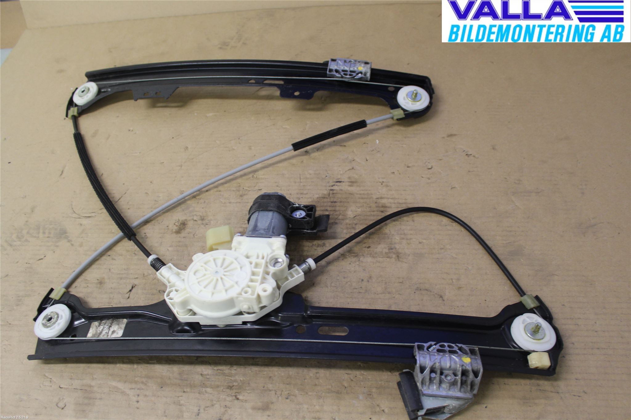 BMW 5 E60/61 Sed/Tou 02-10 Vindusheis El Komp