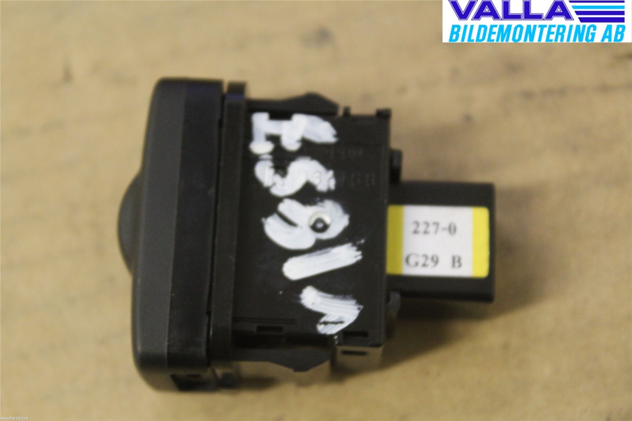 Toyota HILUX 05-16 Frontlykt Lysspredderreg