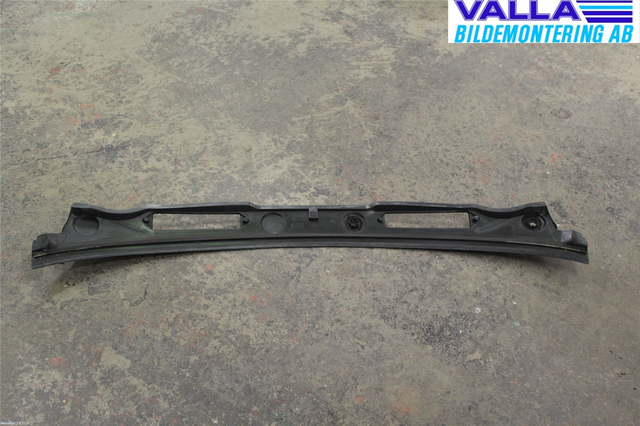 BMW 1 E87/81 5D/3D 03-11 Visker Deksel-Grill-Under Frr