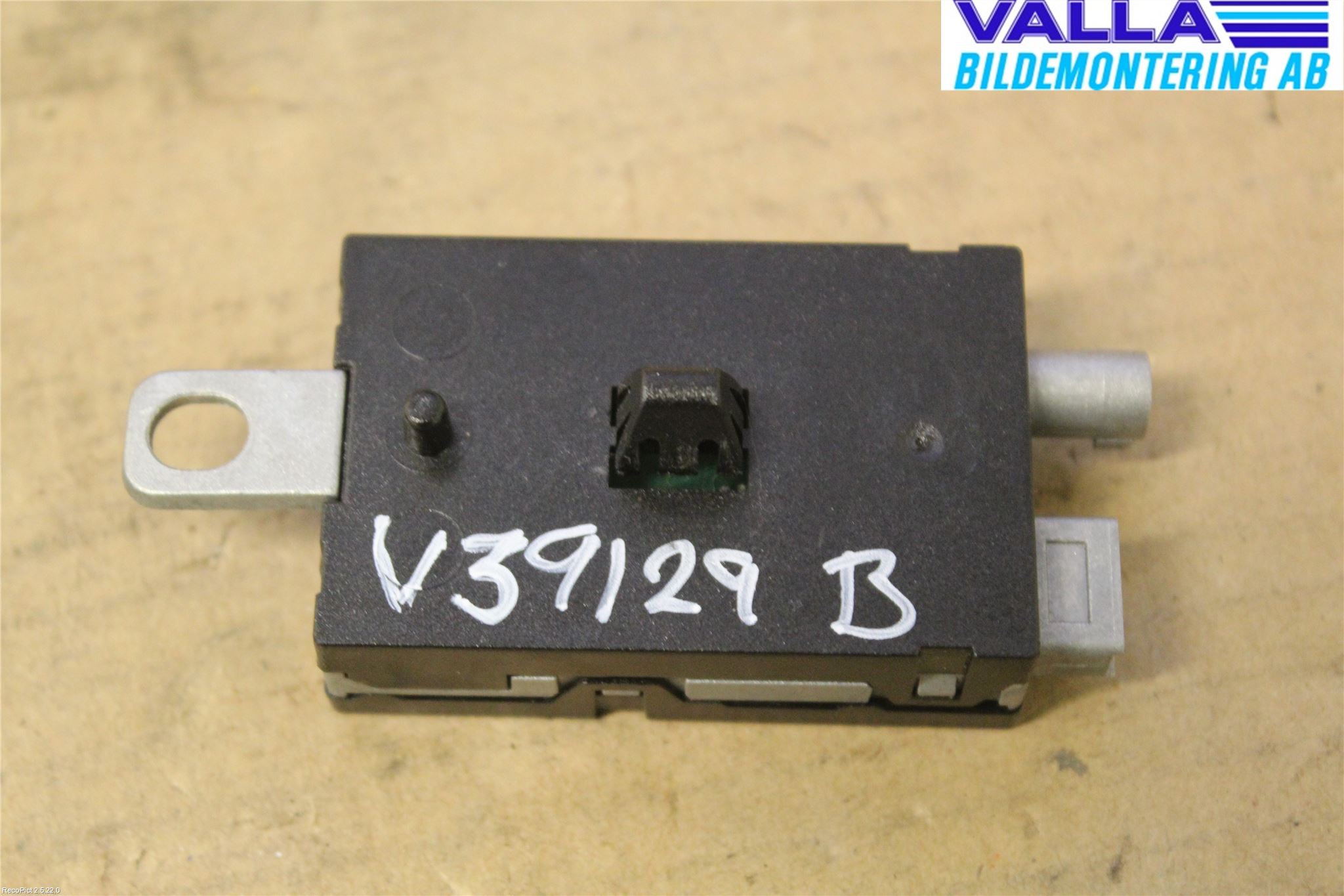 Volvo V60 14-18 Stereo Antenneforsterker