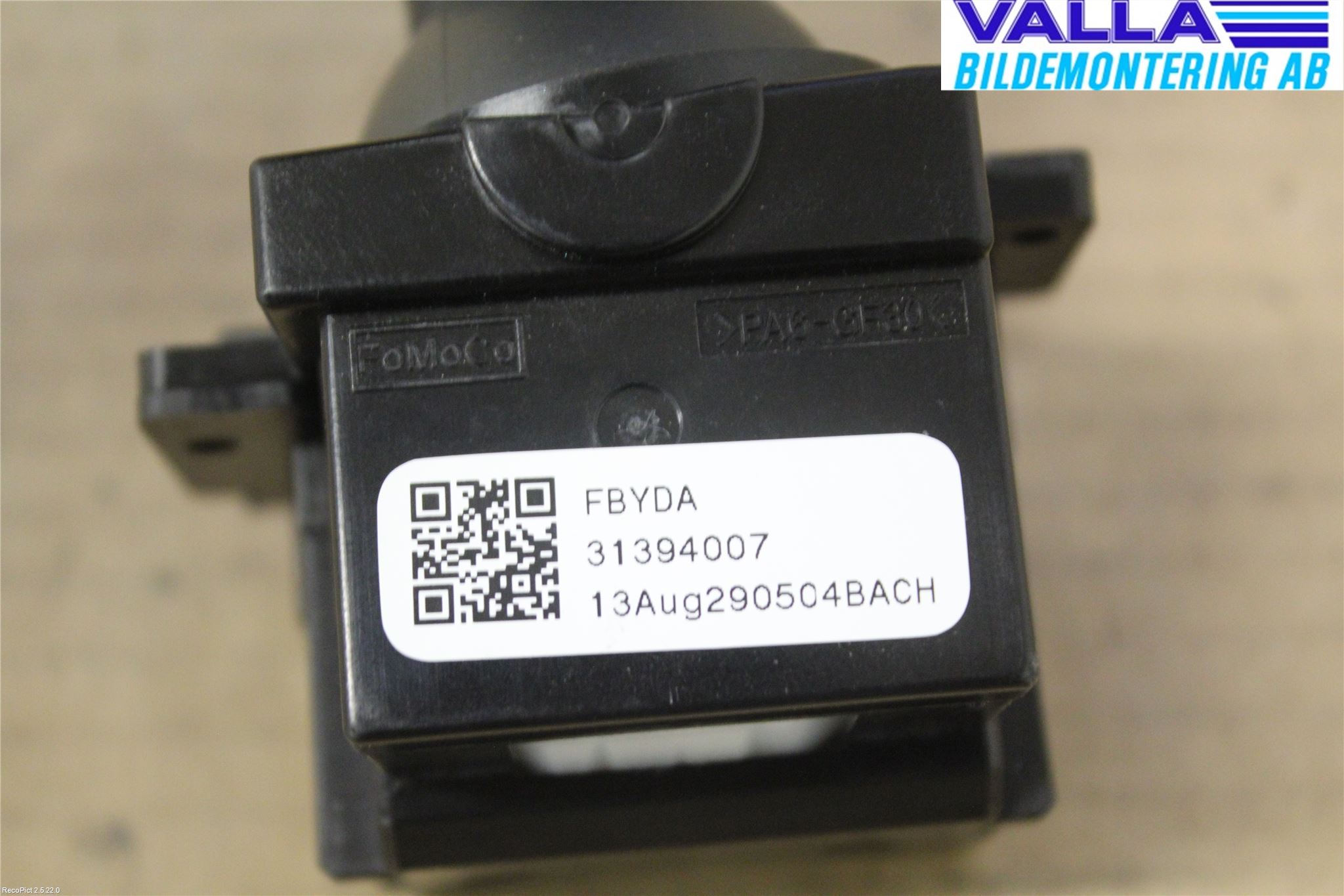 Volvo V60 14-18 Bryter Ratt Visker - Spyler