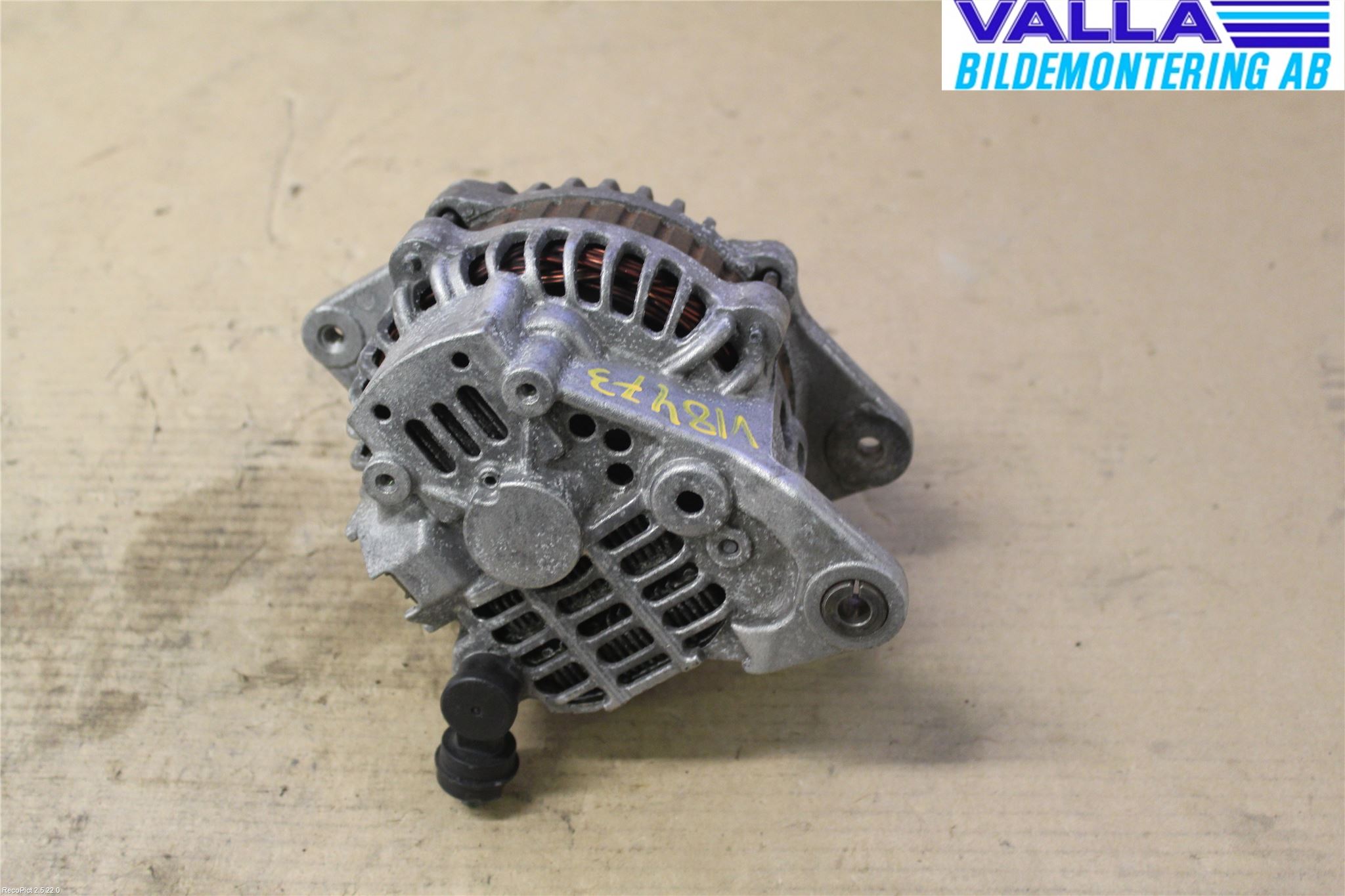 Subaru IMPREZA II  01-02 Dynamo