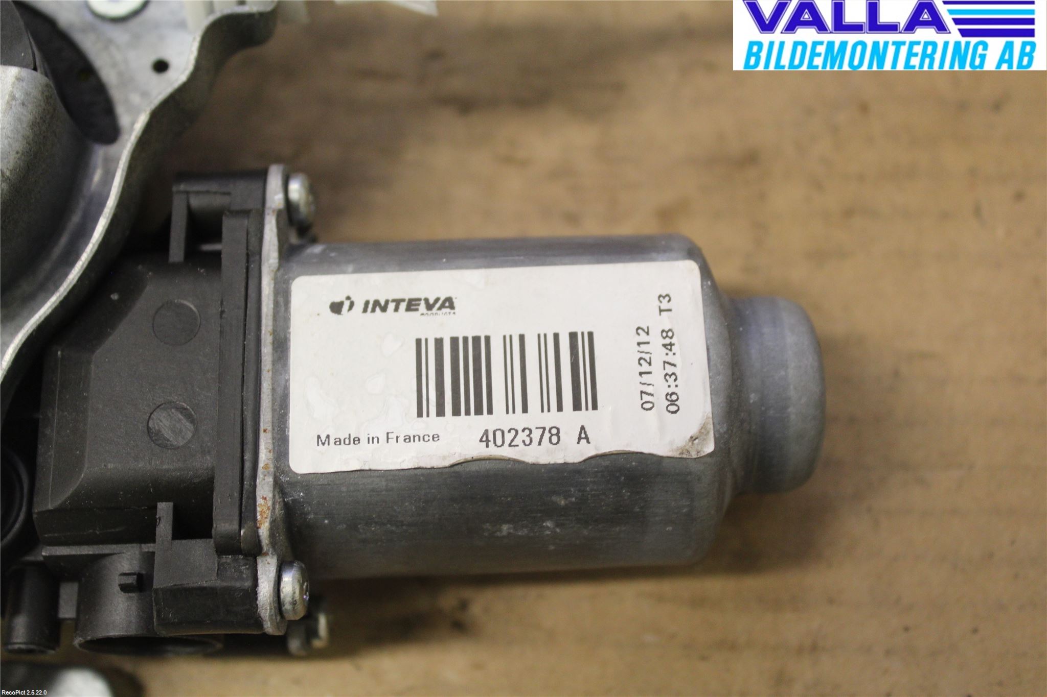 Nissan NOTE E11 06-14 Vindusheis El Komp