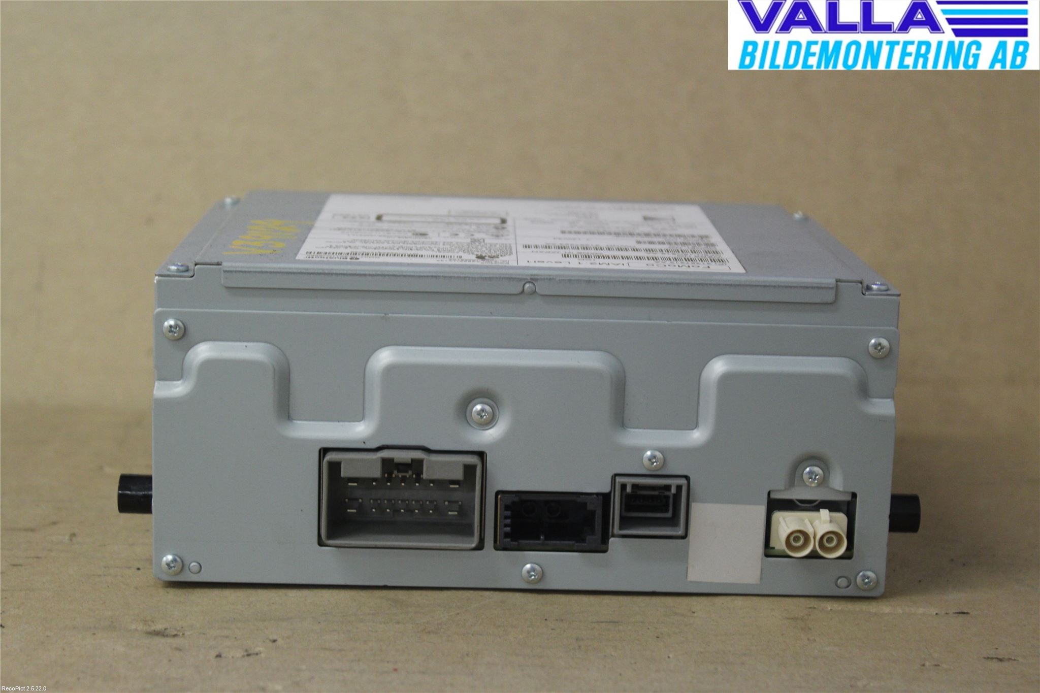 Volvo V60 14-18 Stereo Radio Med Cd