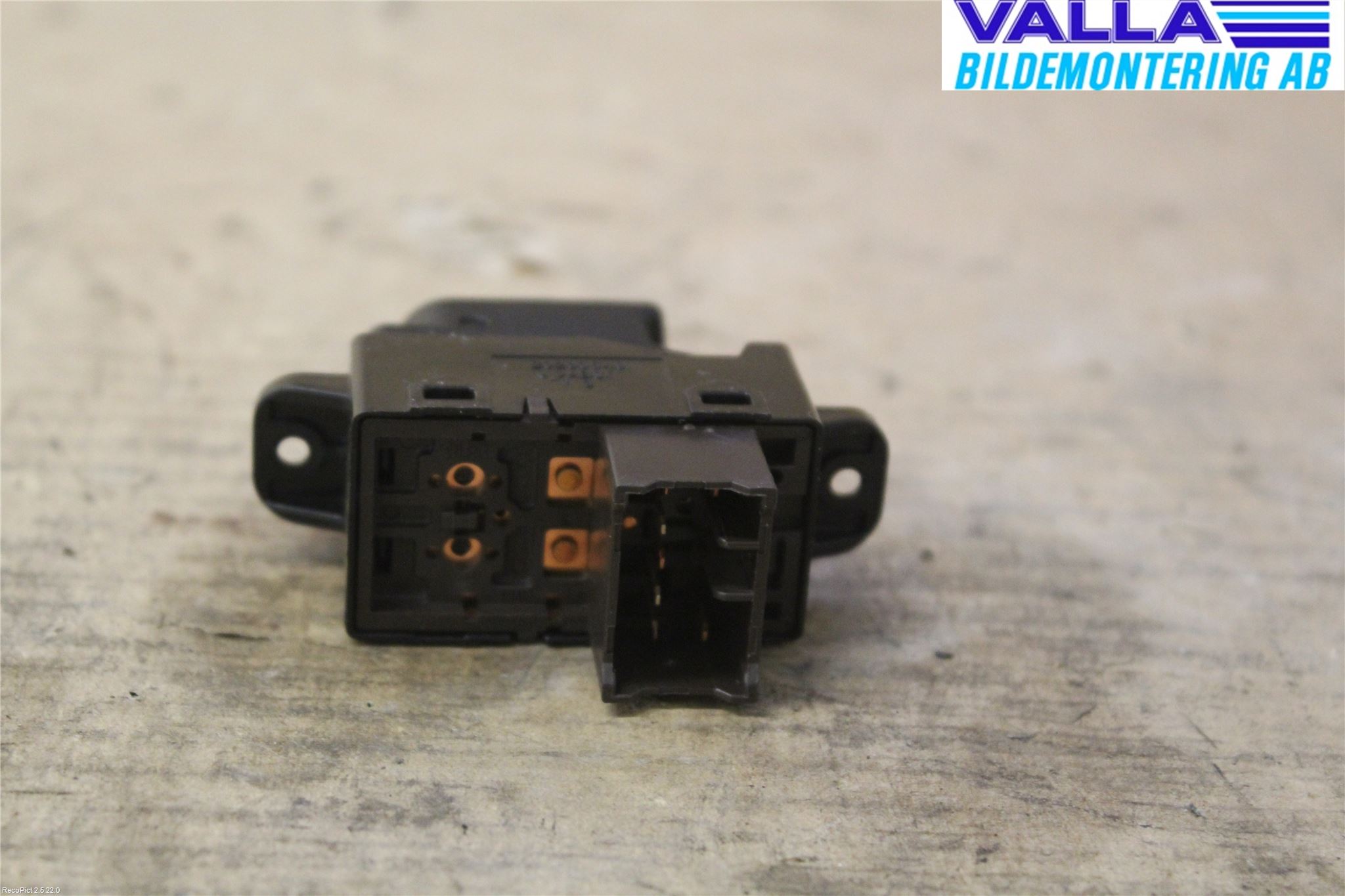Hyundai i20 PB 09-14 Bryter Vindusheis