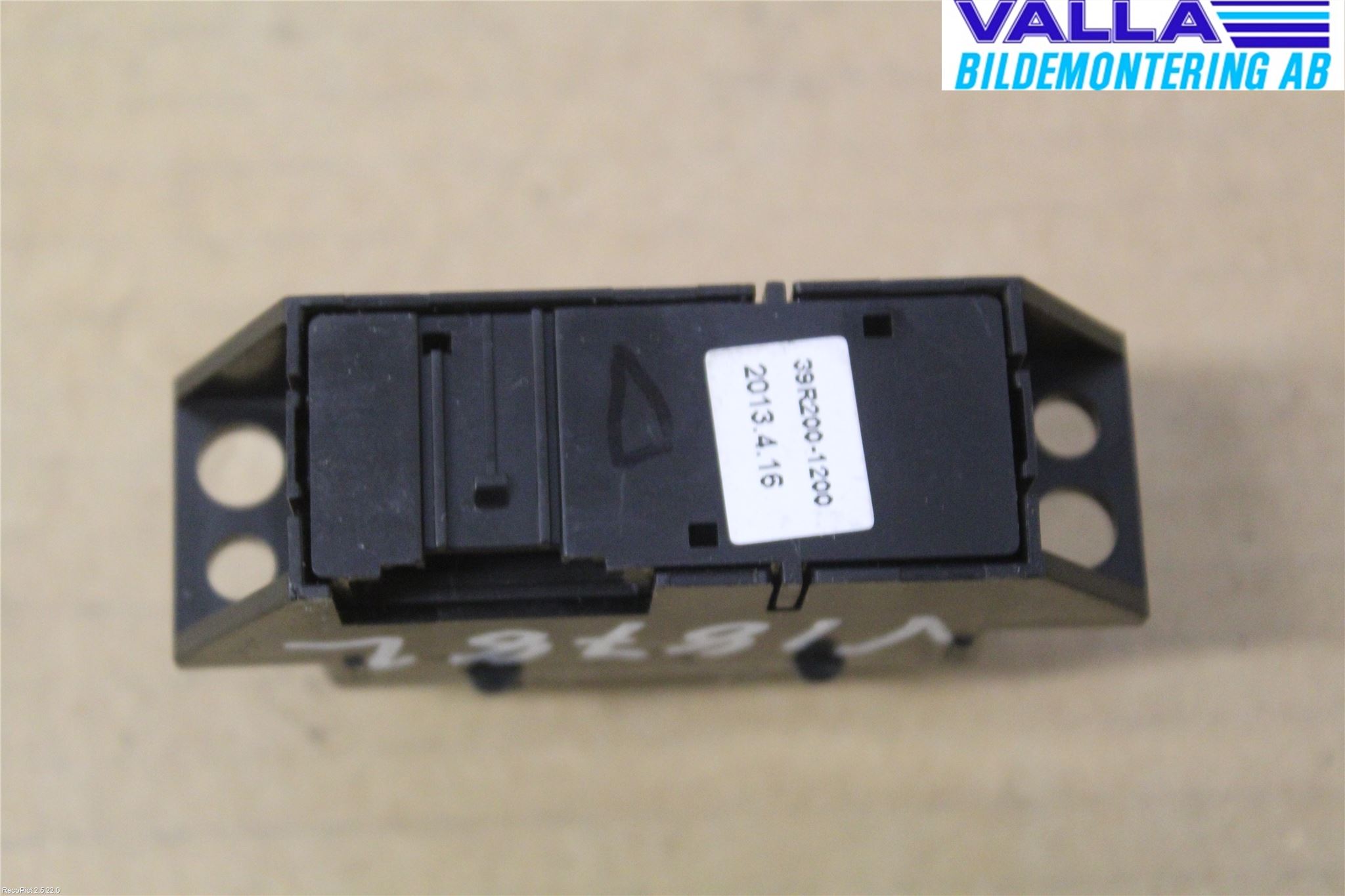 Hyundai i40 08-15 Bryter Varmesete