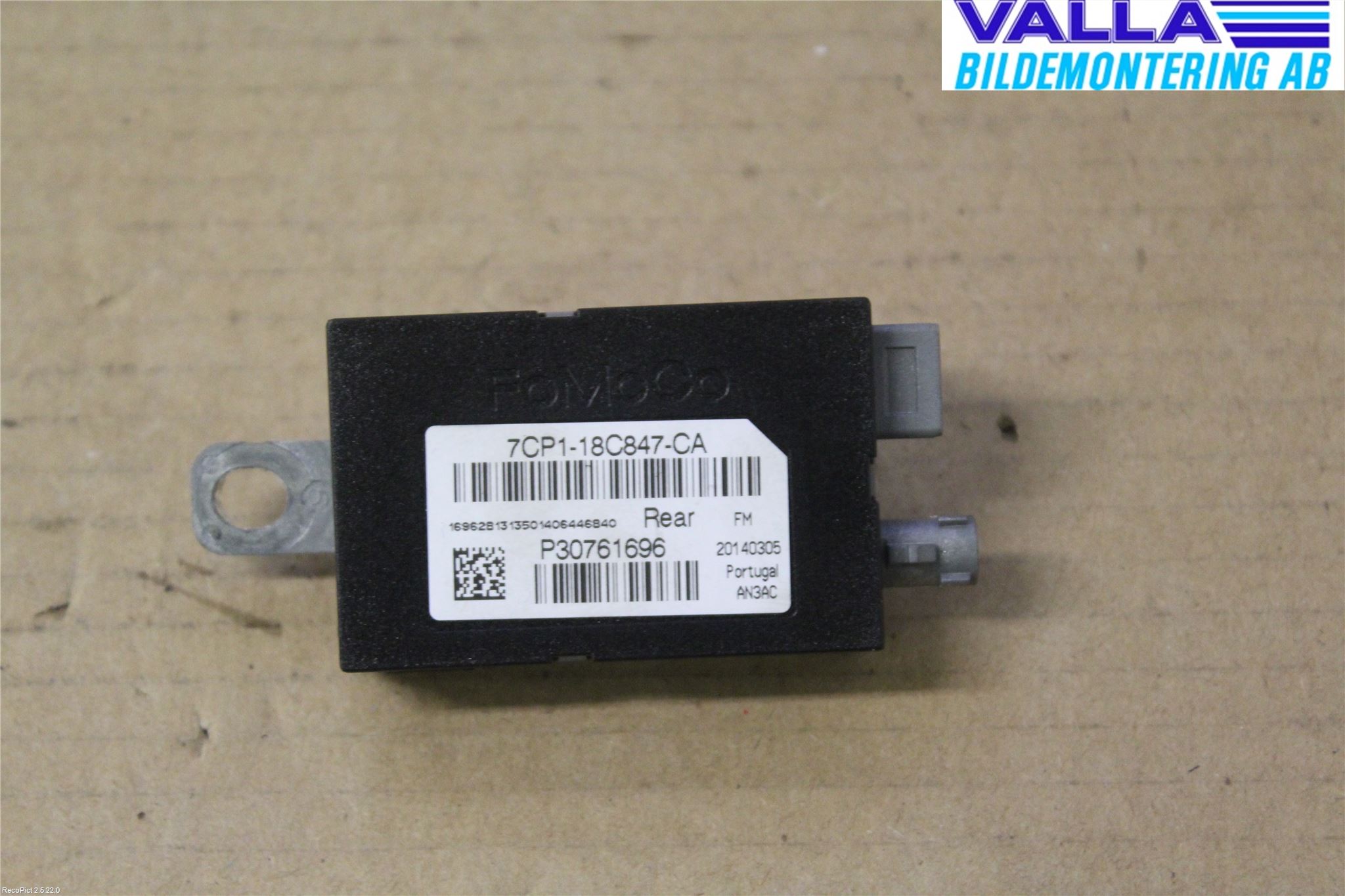 Volvo V40 12-19 Stereo Antenneforsterker