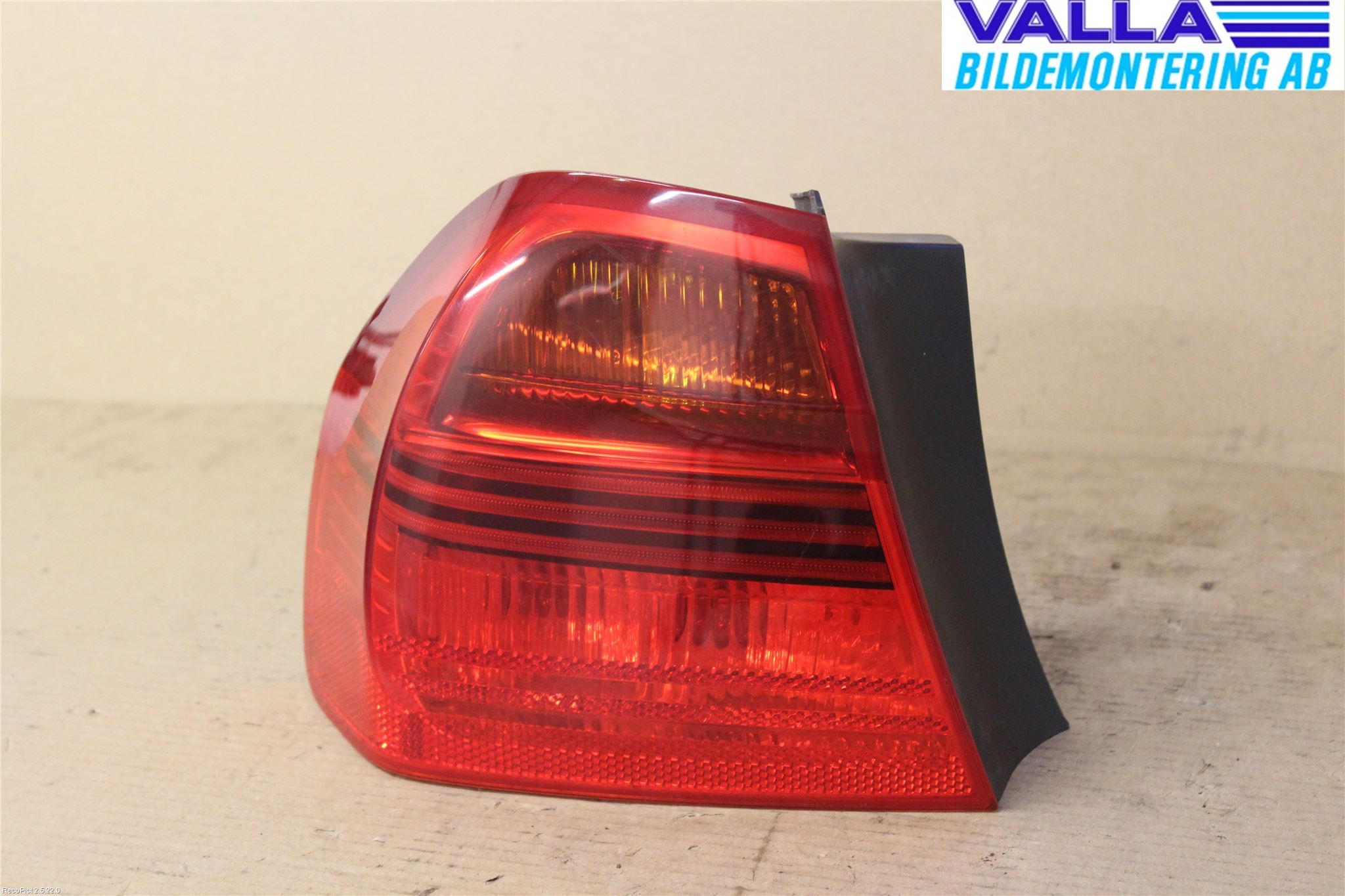 BMW 3 E90/91 SED/TOU 05-12 Baklykt Venstre