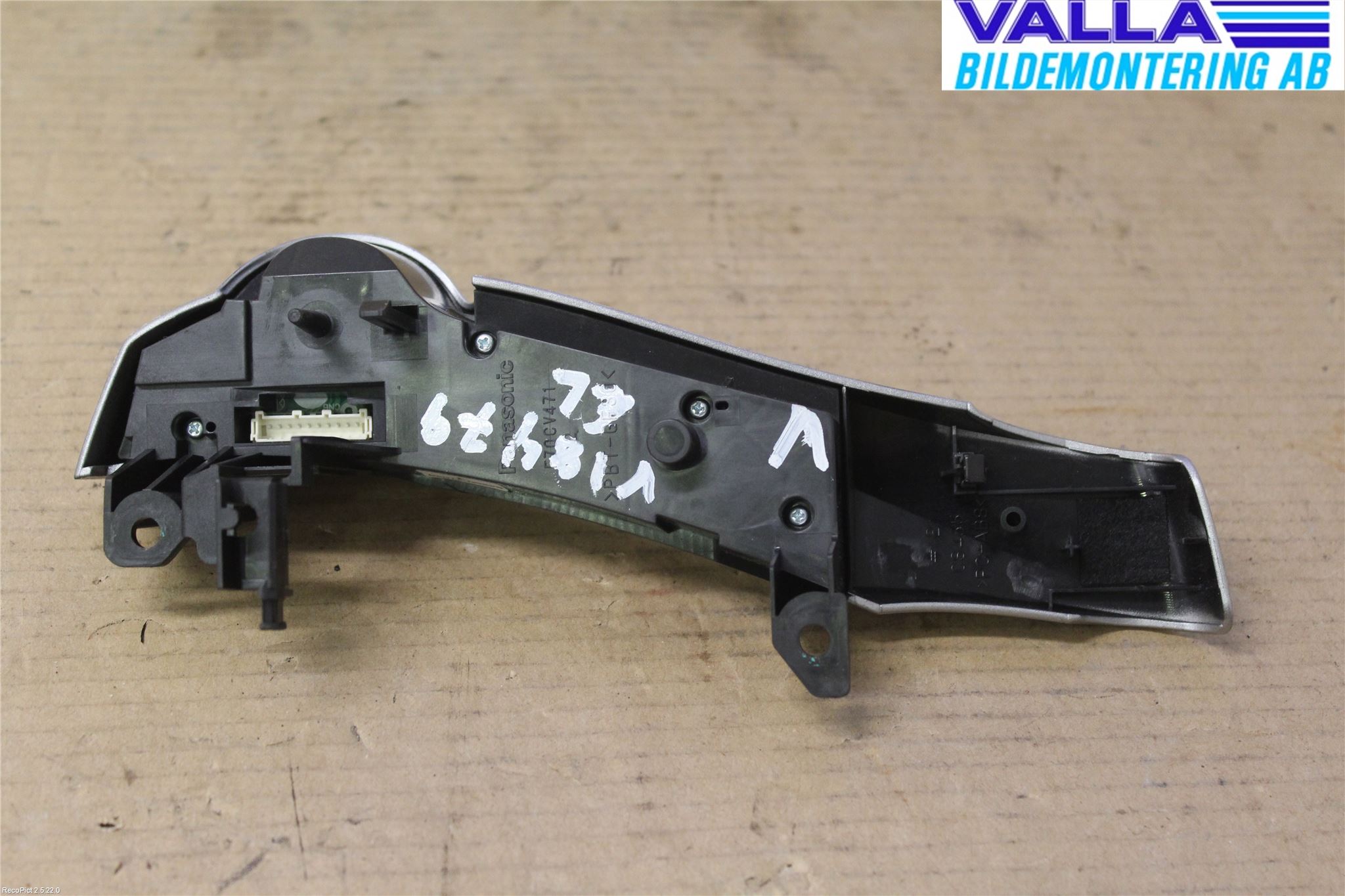 Toyota PRIUS ZVW30 09-20 Bryter Ratt Radio-Stereo