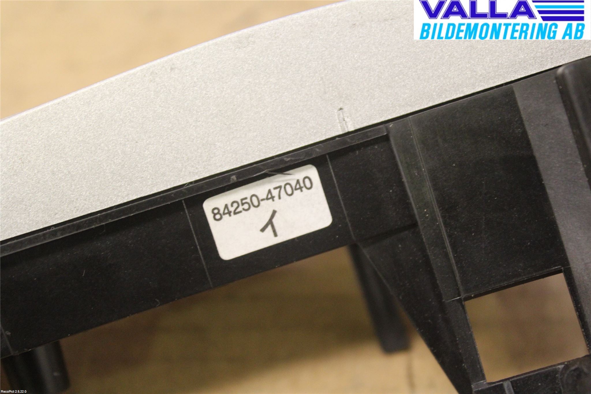Toyota PRIUS ZVW30 09-20 Bryter Ratt Radio-Stereo