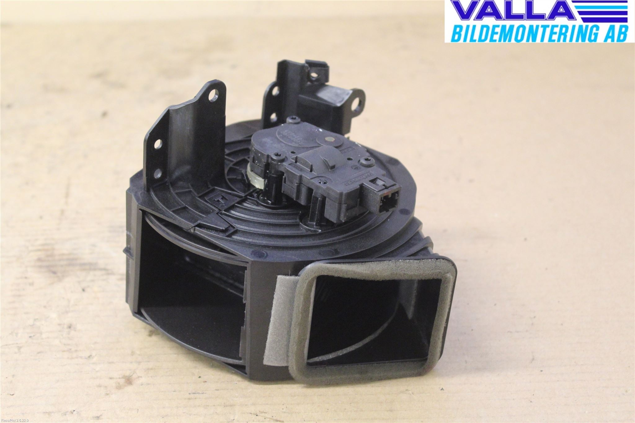 Jaguar XF 08-15 Dashbord Kanal - Dyse