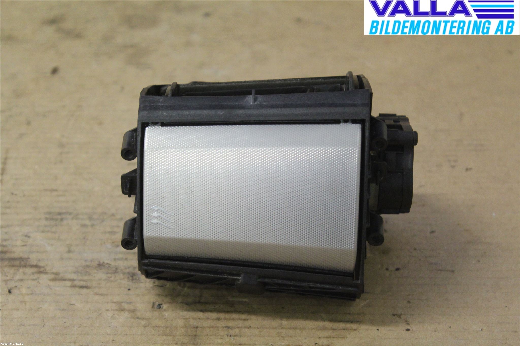 Jaguar XF 08-15 Dashbord Kanal - Dyse