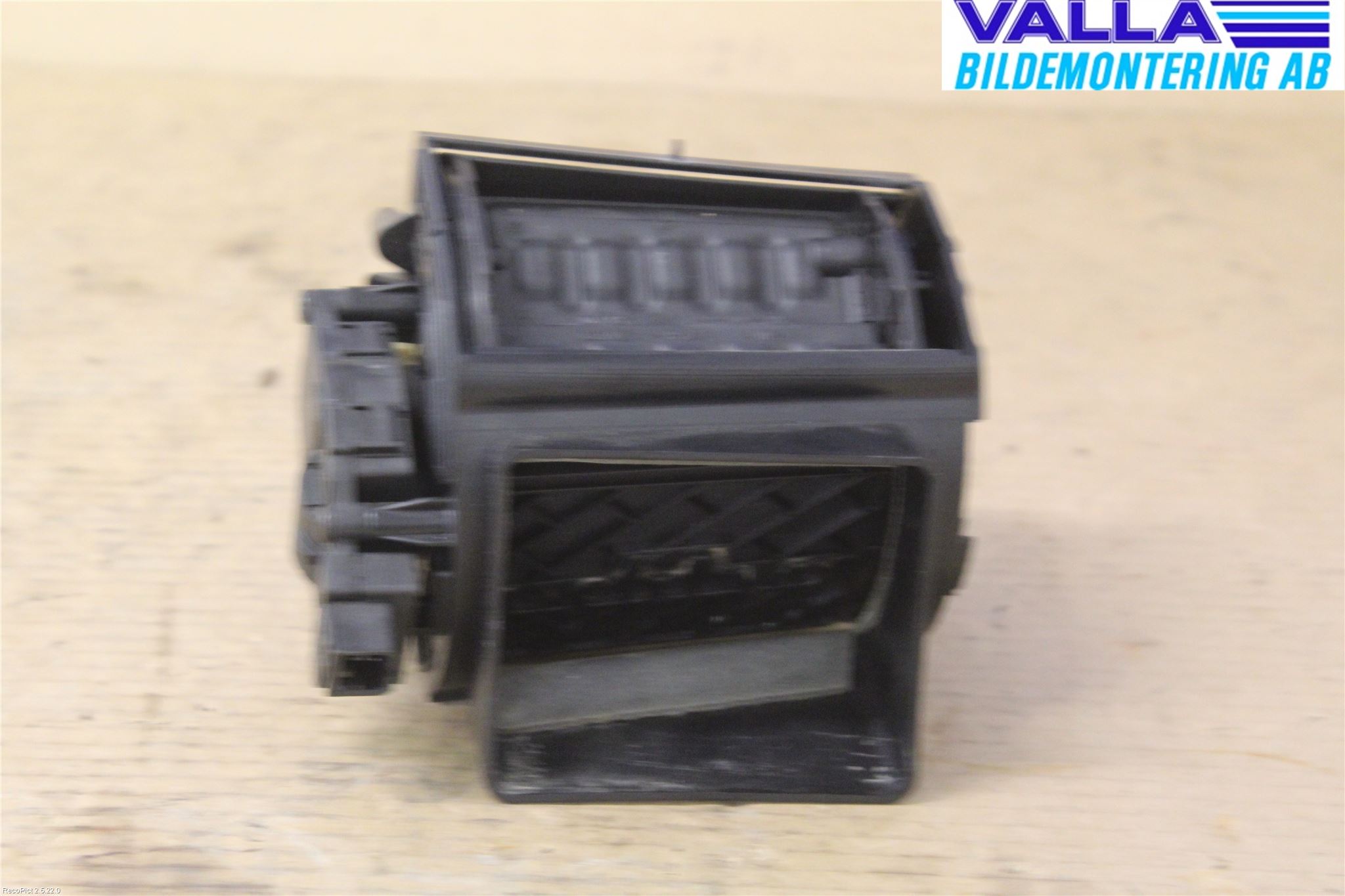 Jaguar XF 08-15 Dashbord Kanal - Dyse