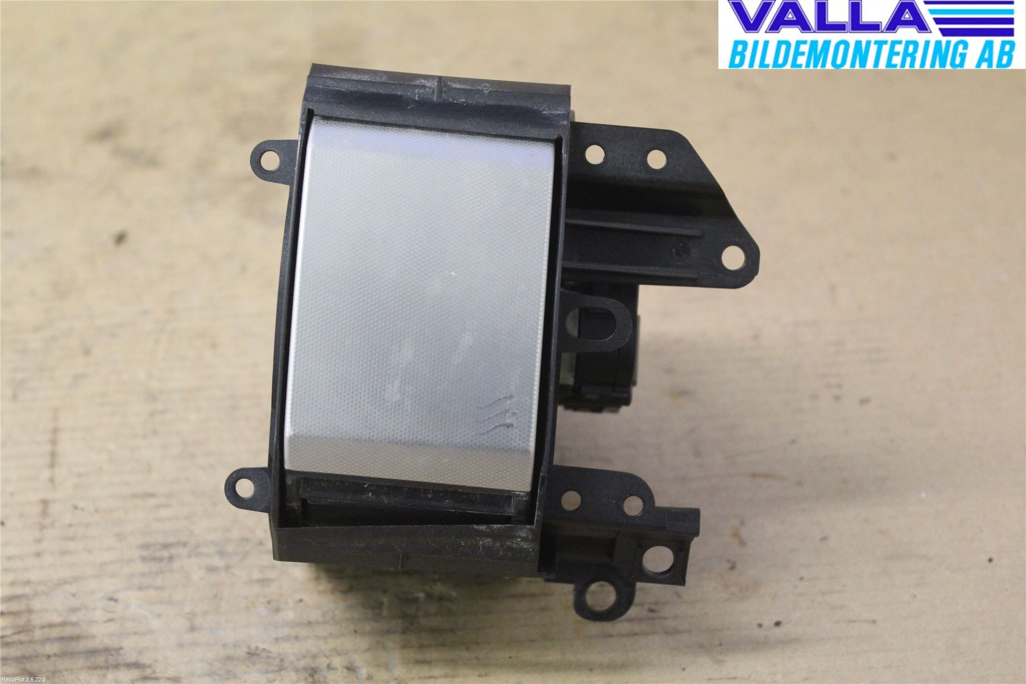 Jaguar XF 08-15 Dashbord Kanal - Dyse