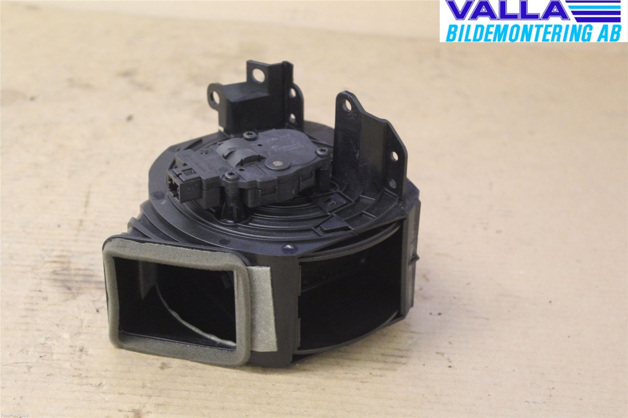 Jaguar XF 08-15 Dashbord Kanal - Dyse