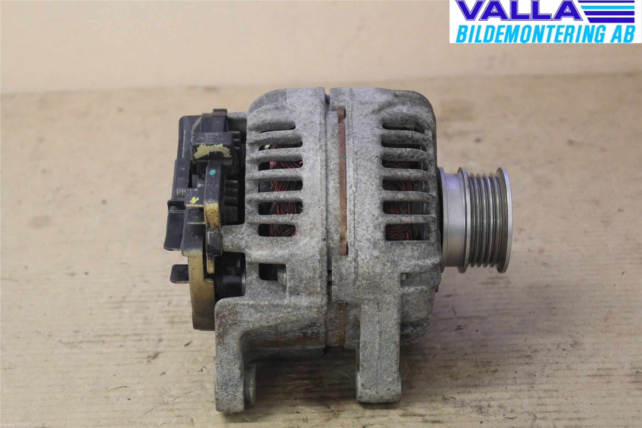 Opel ASTRA H 04-12 Dynamo