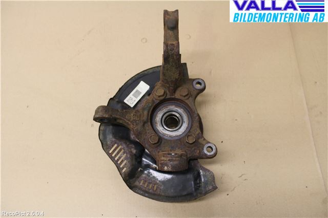 Toyota AURIS 10-12 Spindel Vf
