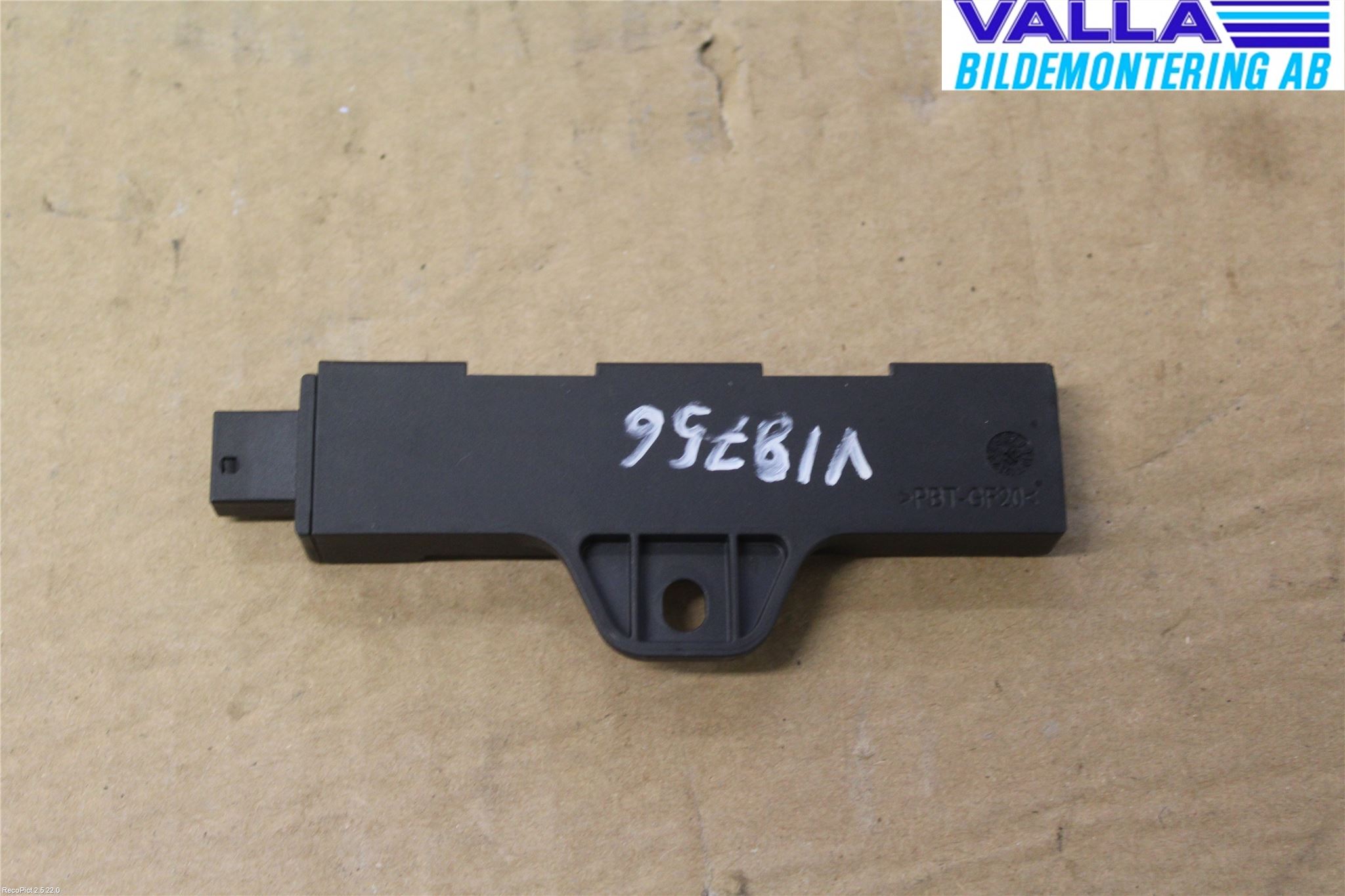 BMW 1 F20/F21 11-19 Stereo Antenneforsterker