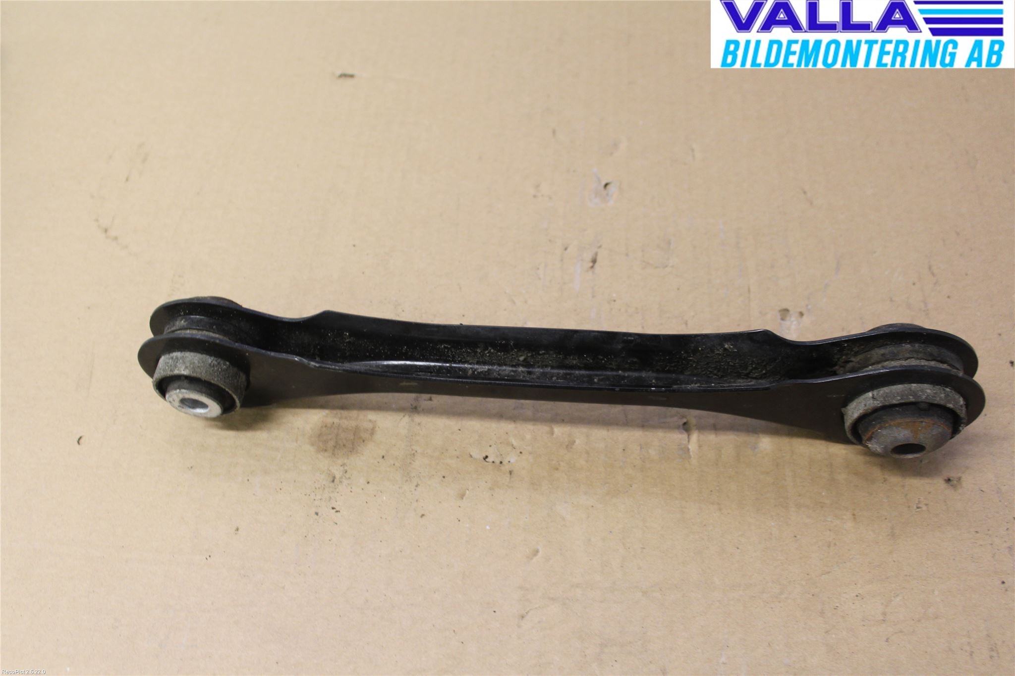 BMW 1 F20/F21 11-19 Bærearm Bak Venstre Øvre
