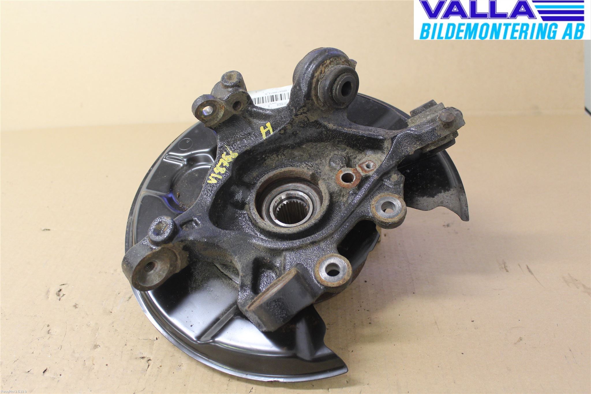 BMW 1 F20/F21 11-19 Spindel Hb