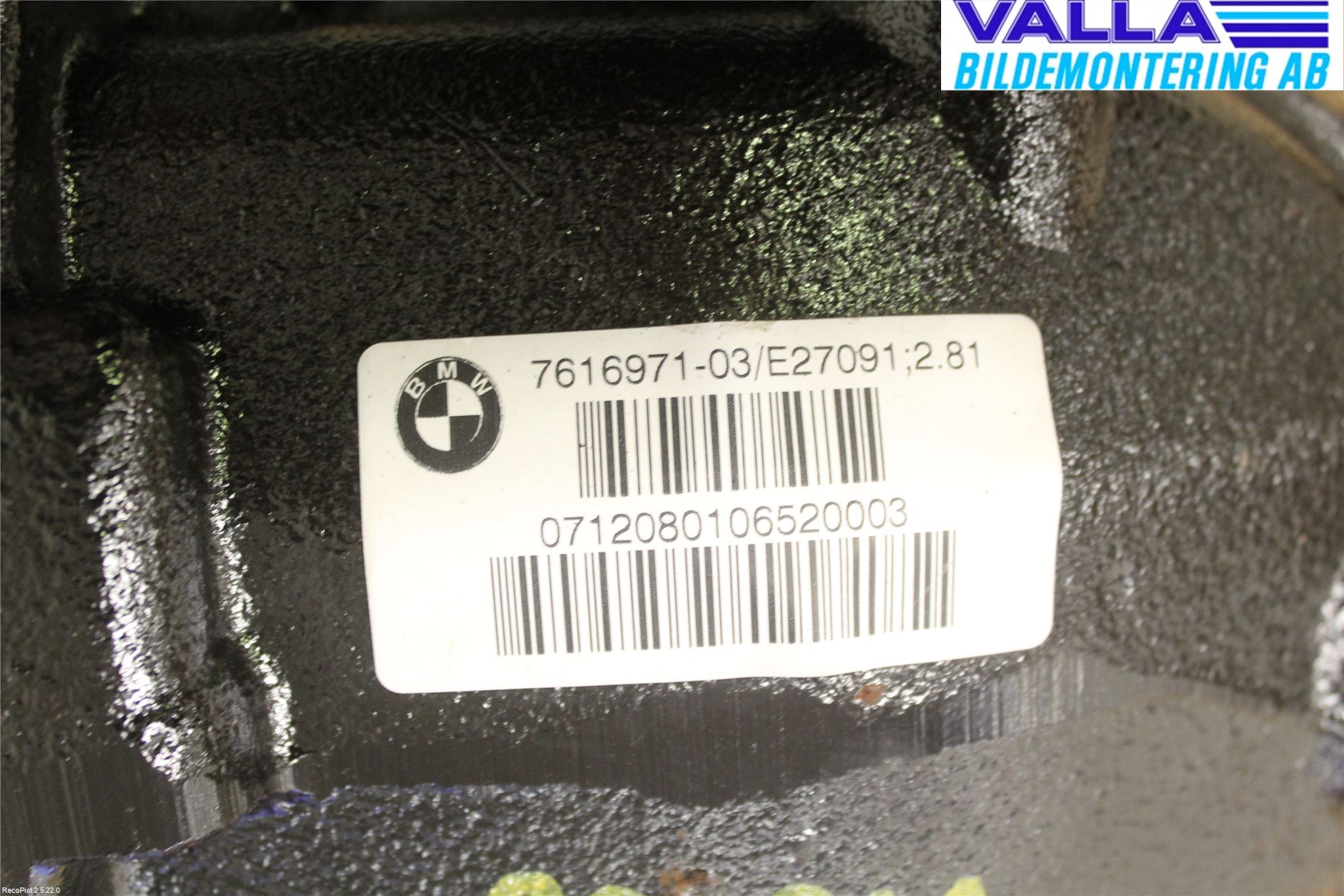 BMW 1 F20/F21 11-19 Bakaksel Kardang Bak -Diff