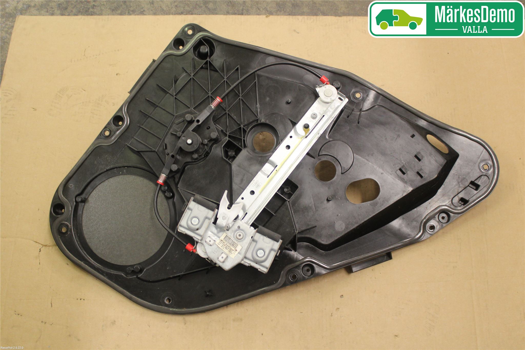 Ford FIESTA 09-12 Vindusheissett