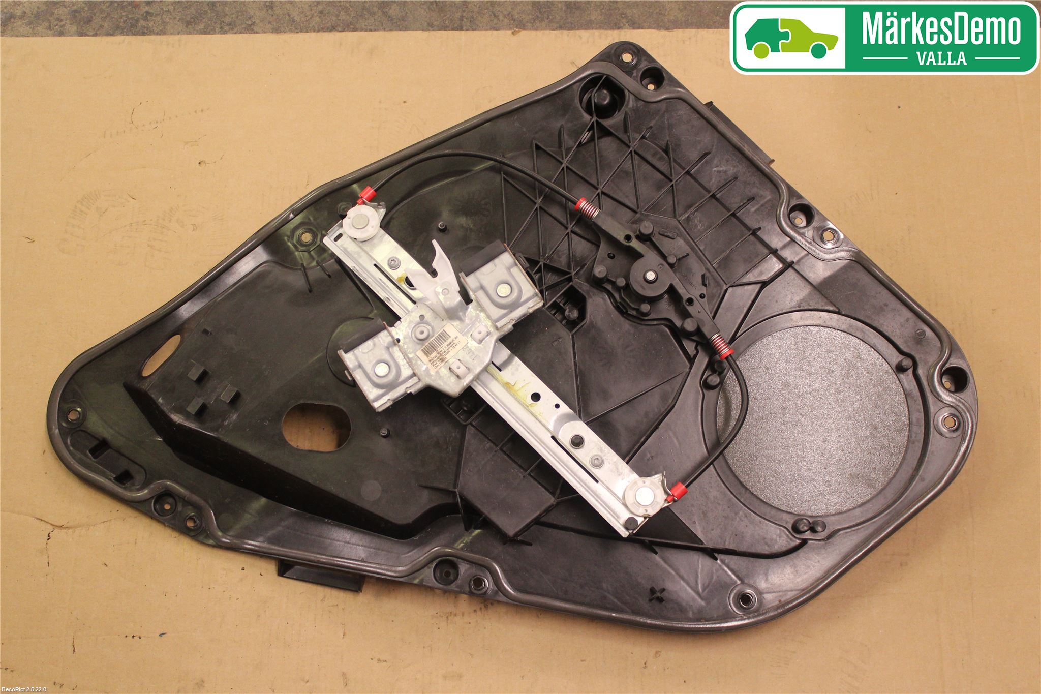 Ford FIESTA 09-12 Vindusheissett
