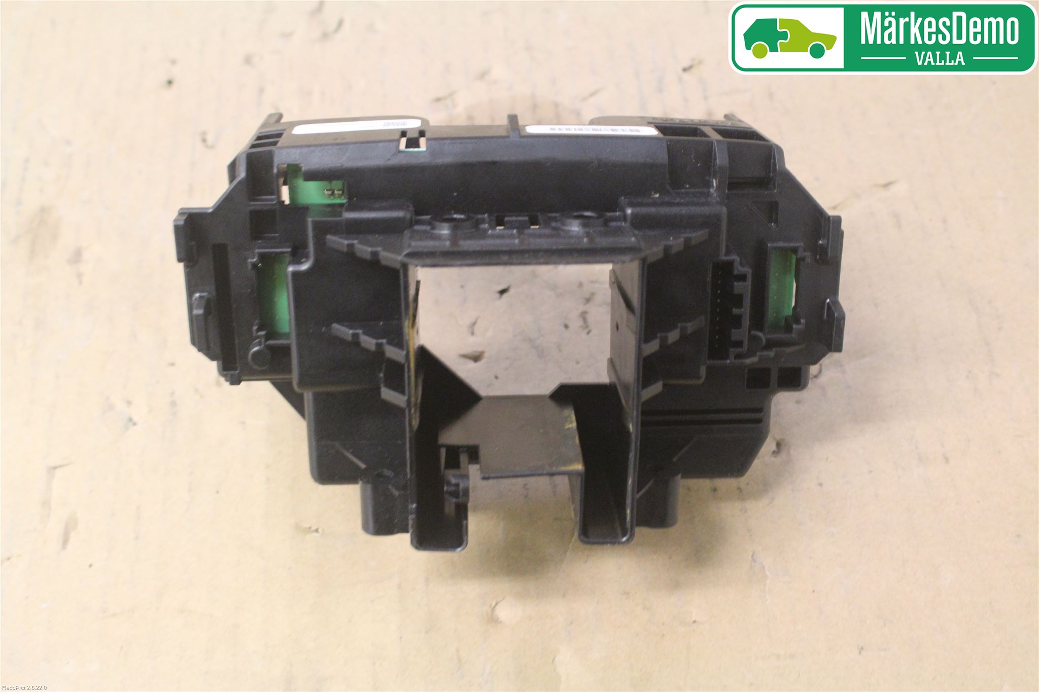 Volvo V40 12-19 Bryter Rattbryter Feste
