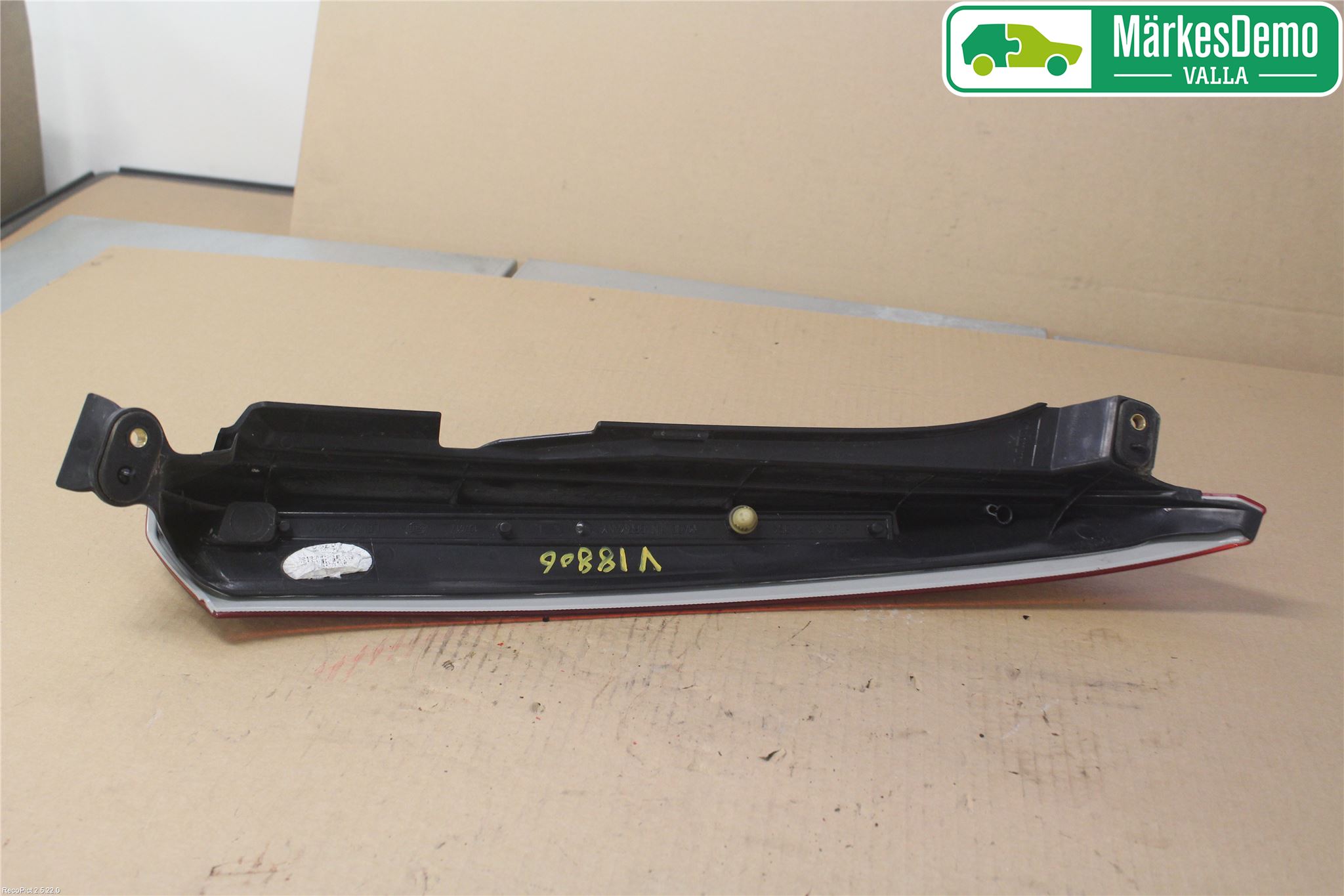 Volvo XC90 03-06 Baklykt Venstre