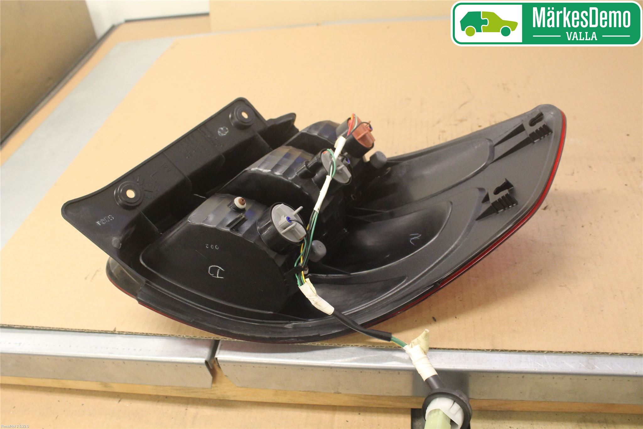 Suzuki SX4 06-09 Baklykt Venstre