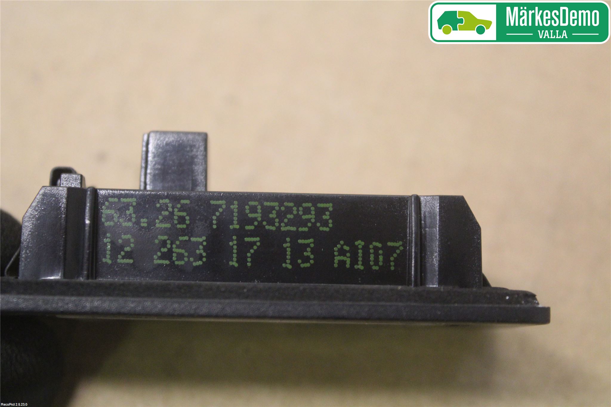 BMW 3 F30/F31/F80 12-19 Skilt Belysning