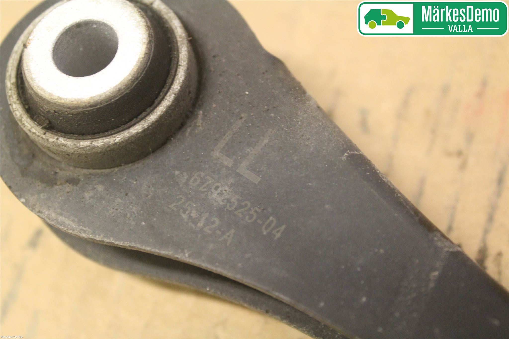 BMW 3 F30/F31/F80 12-19 Bærearm Bak Venstre