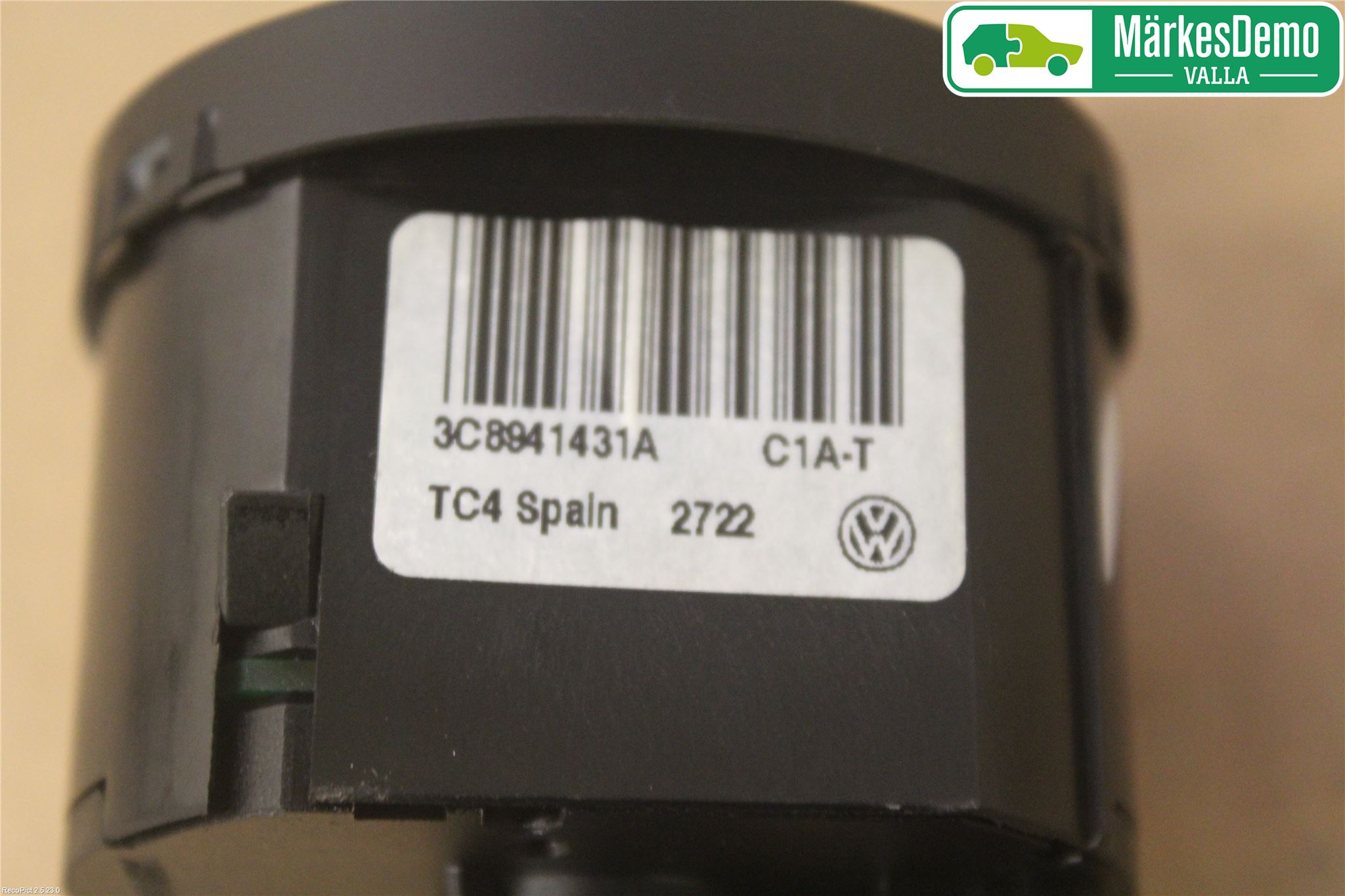 Volkswagen VW GOLF VI 09-13 Bryter Hovedlys
