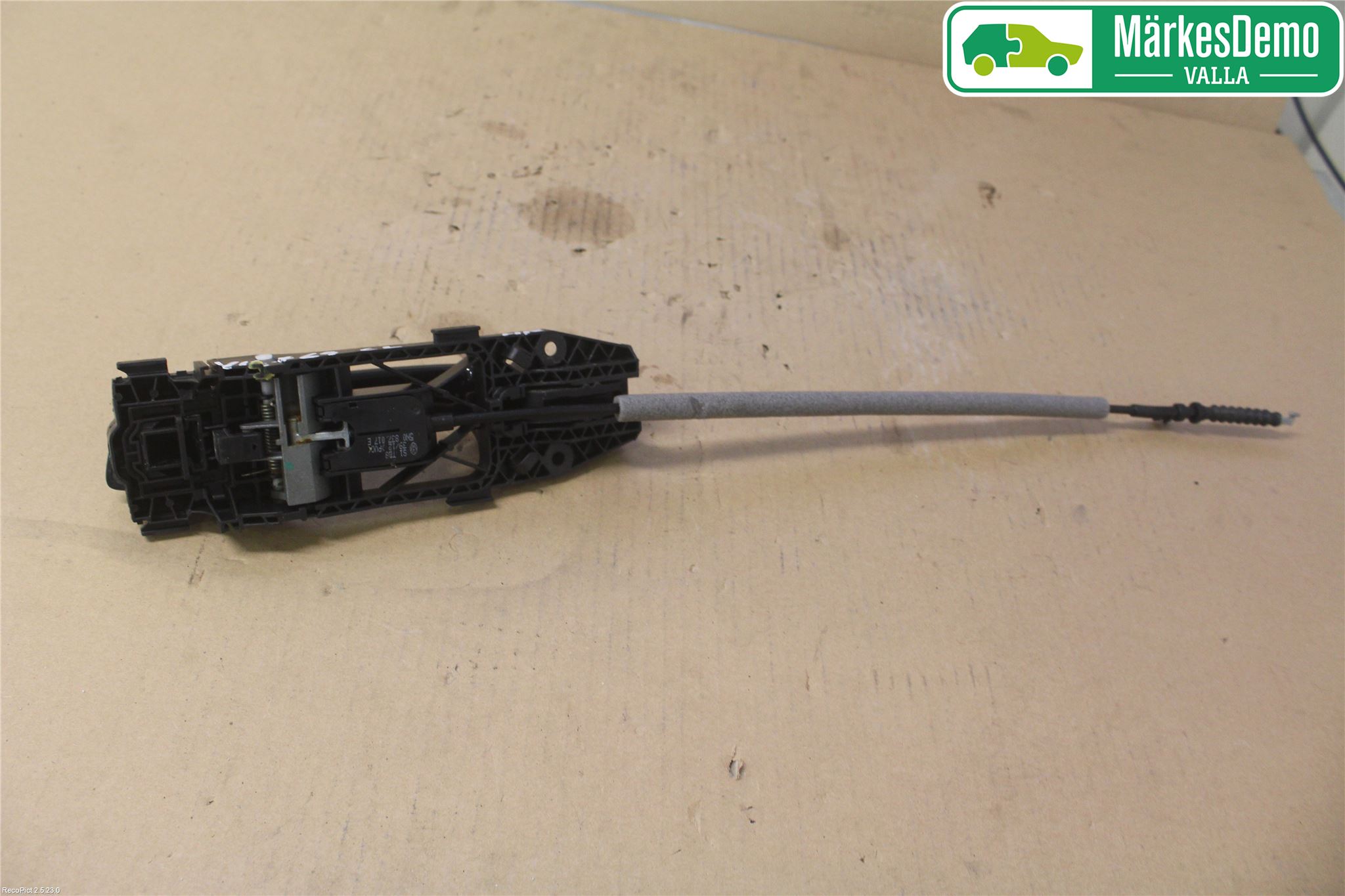 Volkswagen VW GOLF VI 09-13 Dørhandtak Ytre Høyre