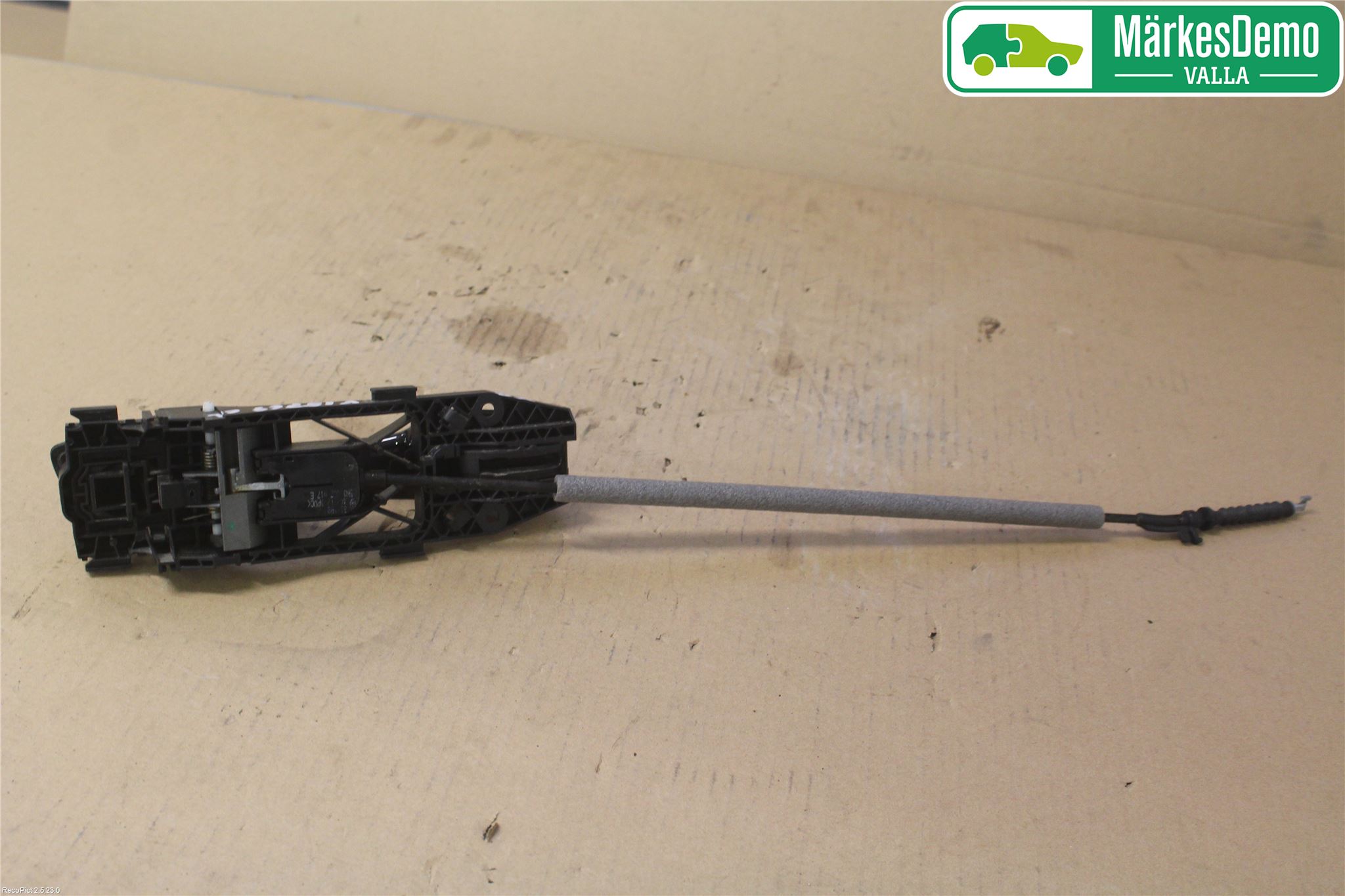 Volkswagen VW GOLF VI 09-13 Dørhandtak Ytre Venstre