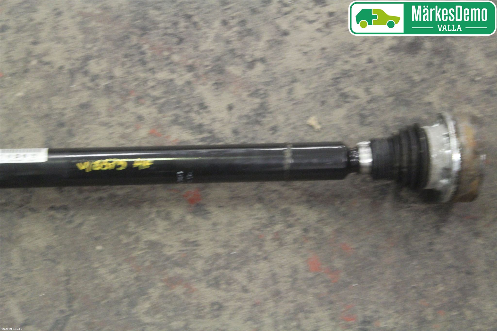 Volkswagen VW GOLF PLUS/CROSS GOLF 04-14 Drivaksel Foran Kompl Høyre