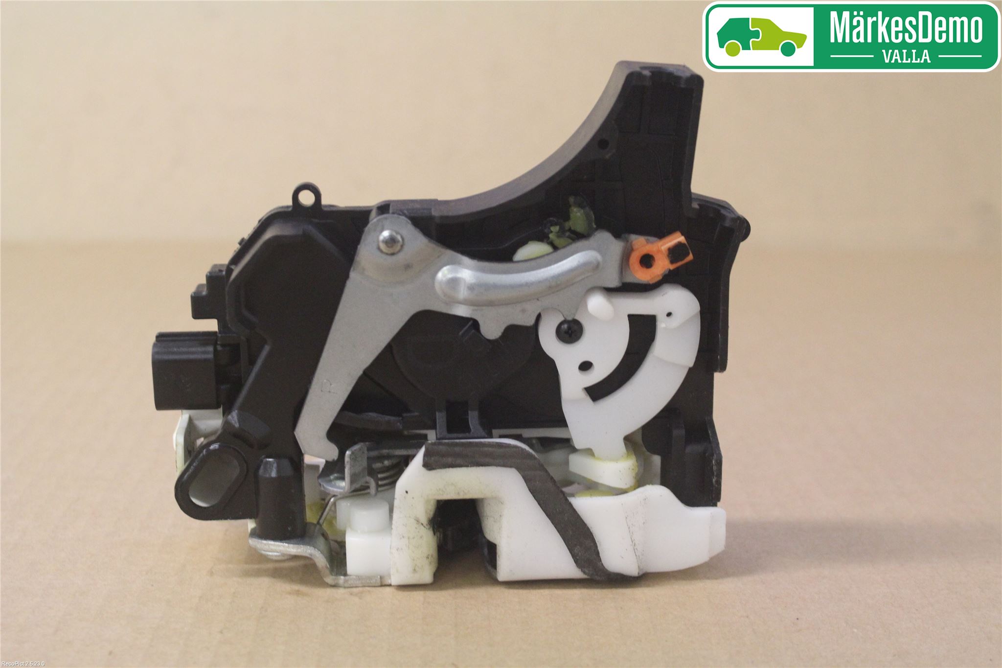 Mitsubishi OUTLANDER 07-12 Dørlås - Låsekasse