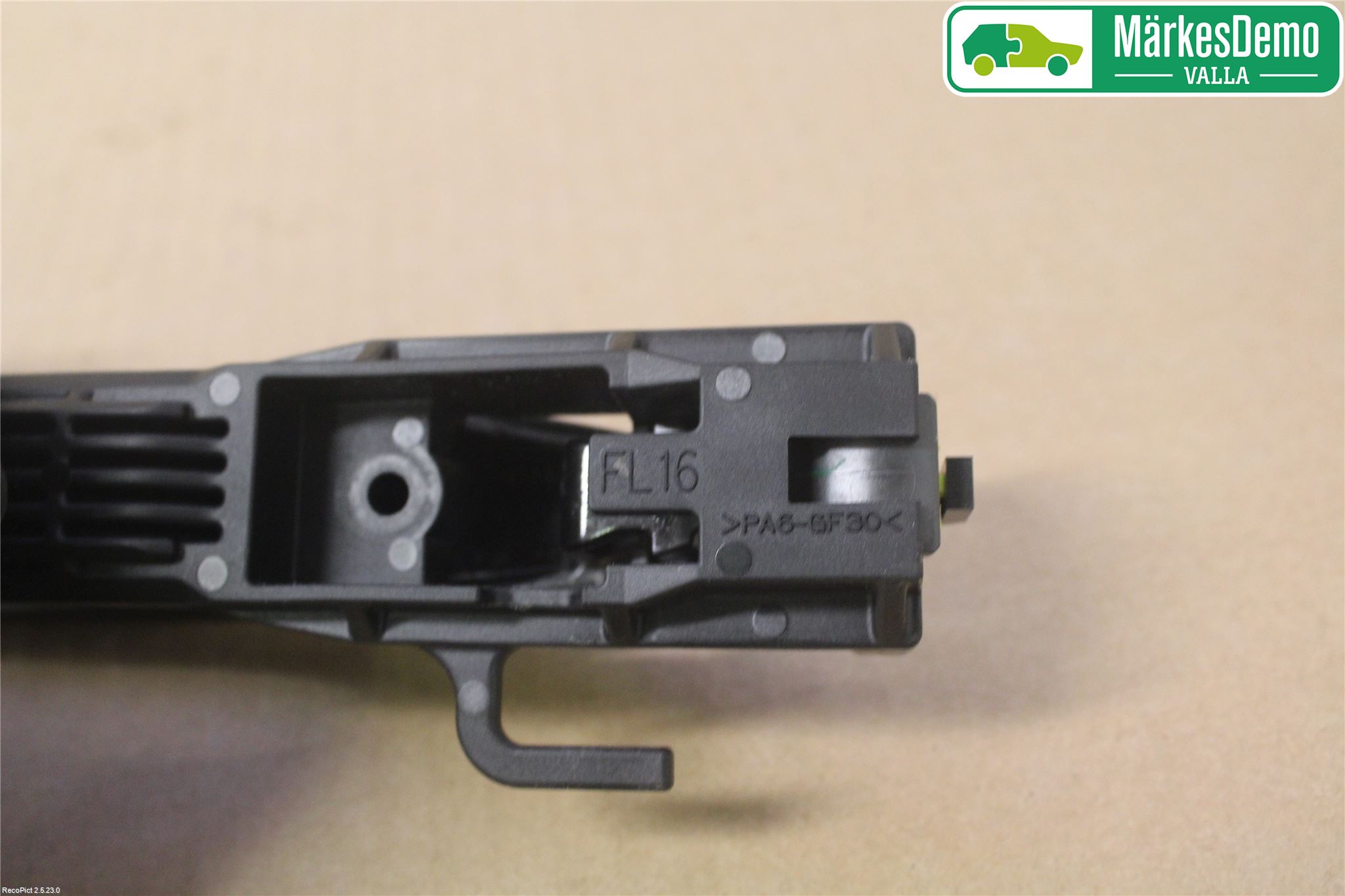 Subaru OUTBACK 10-15 Dørhandtak Ytre Venstre