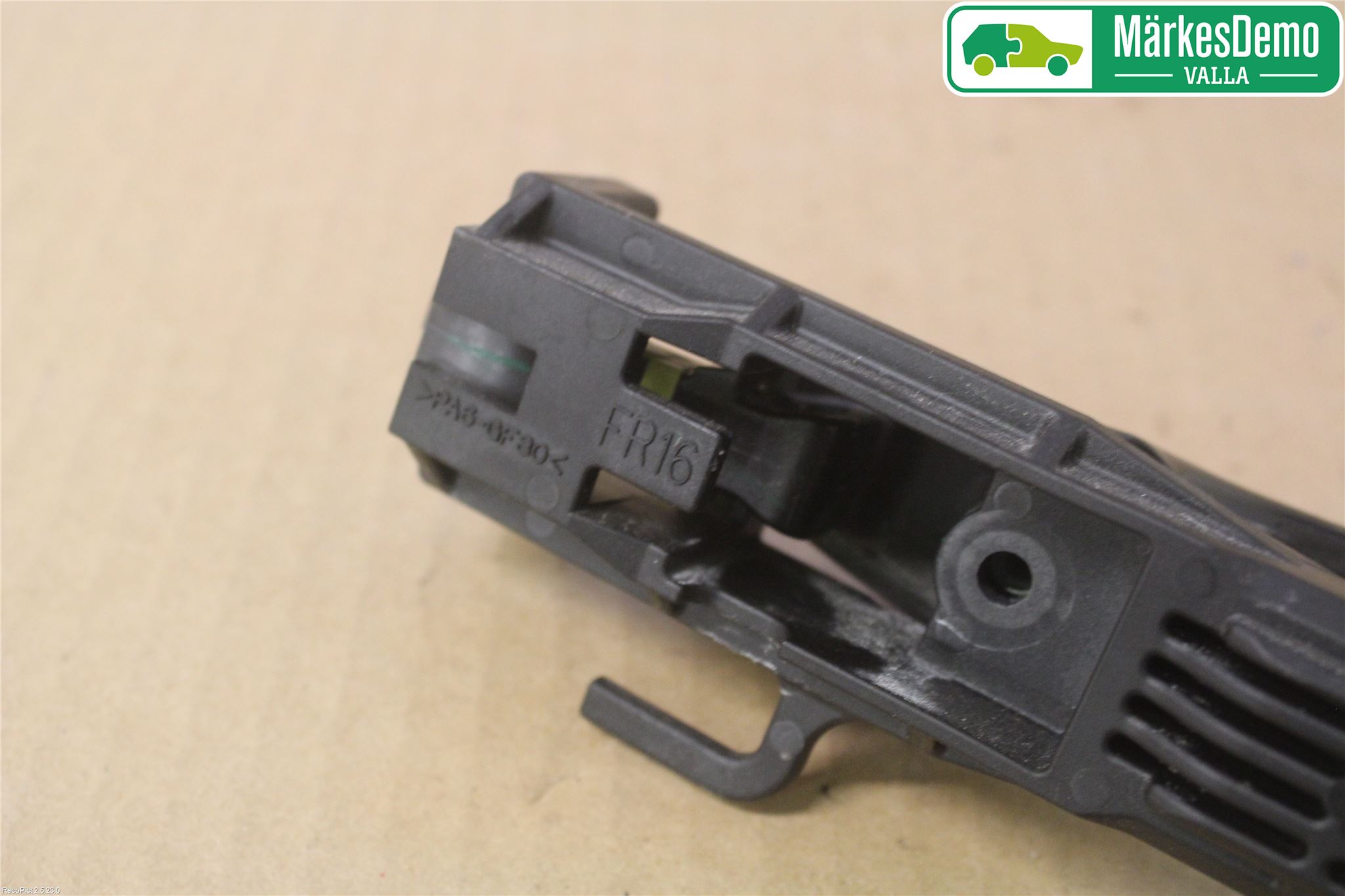 Subaru OUTBACK 10-15 Dørhandtak Ytre Høyre