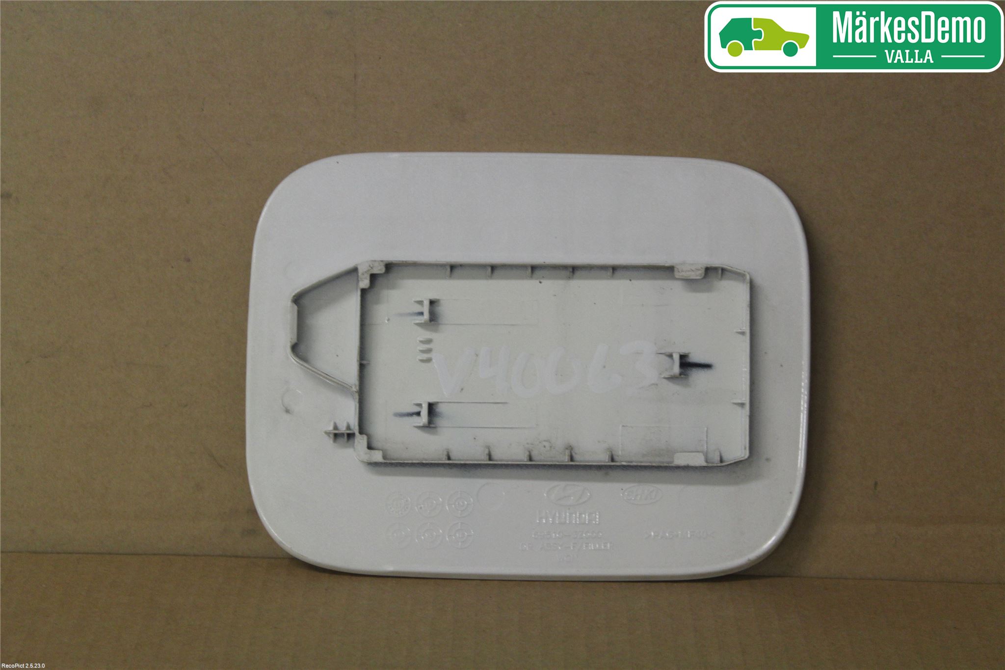 Hyundai i40 08-15 Drivstoff Tankluke