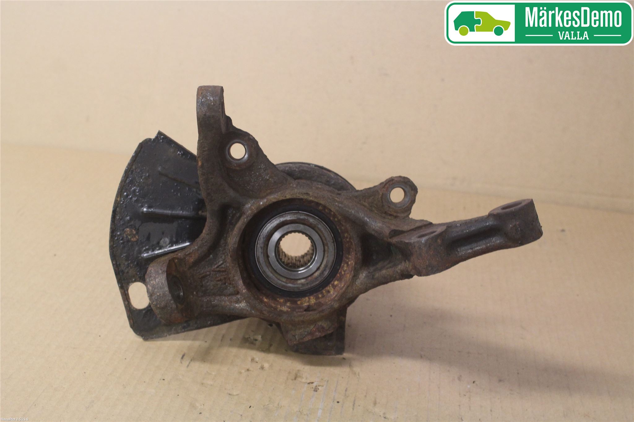 Hyundai i40 08-15 Spindel Vf
