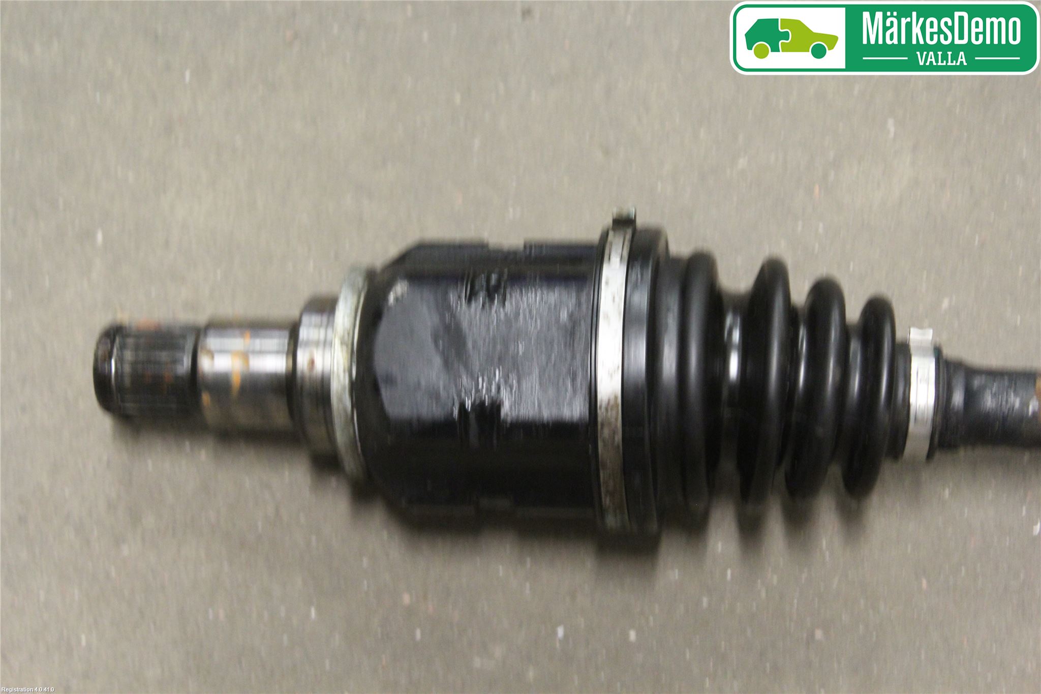 Toyota AVENSIS 07-08 Drivaksel Foran Kompl Venstre