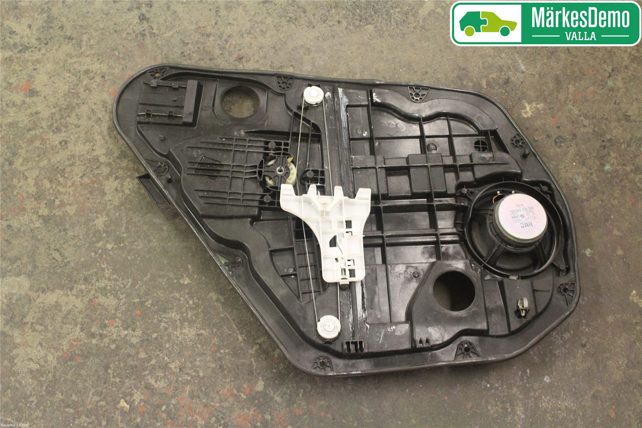 Hyundai i40 08-15 Vindusheis El Komp