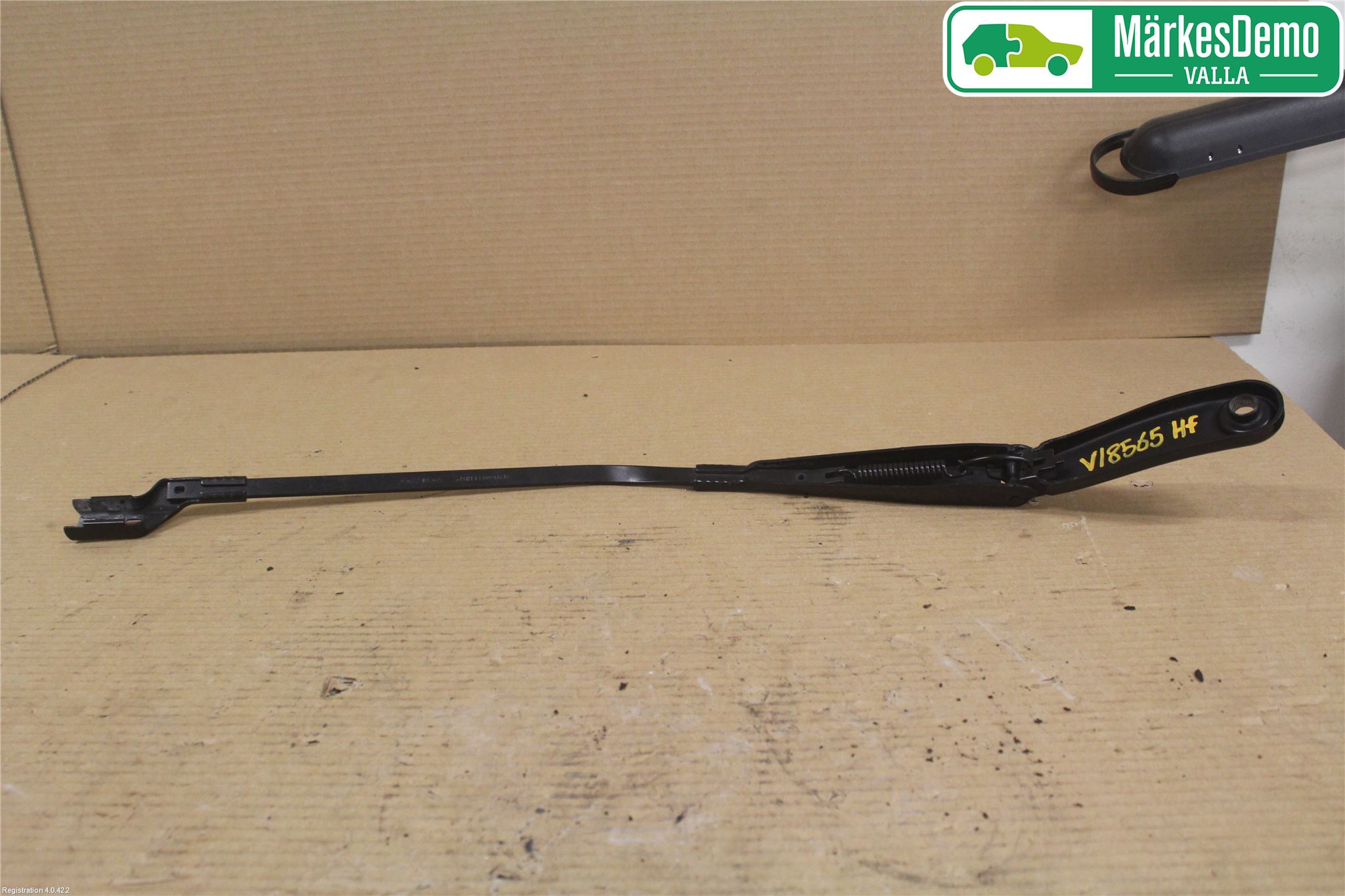 Volvo V70 08-13 Viskerarm-Armer Frontrute